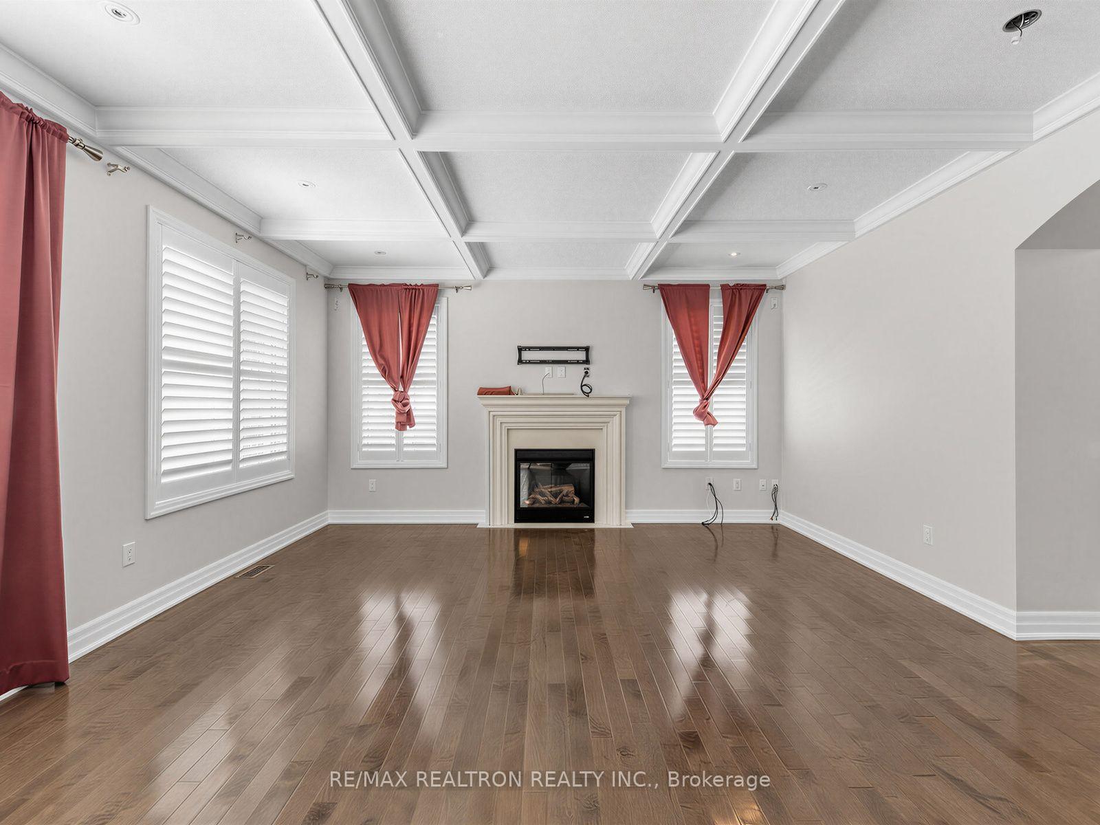Photo 6 of 244 Cornell Park Avenue, Markham, Cornell — HOMEH