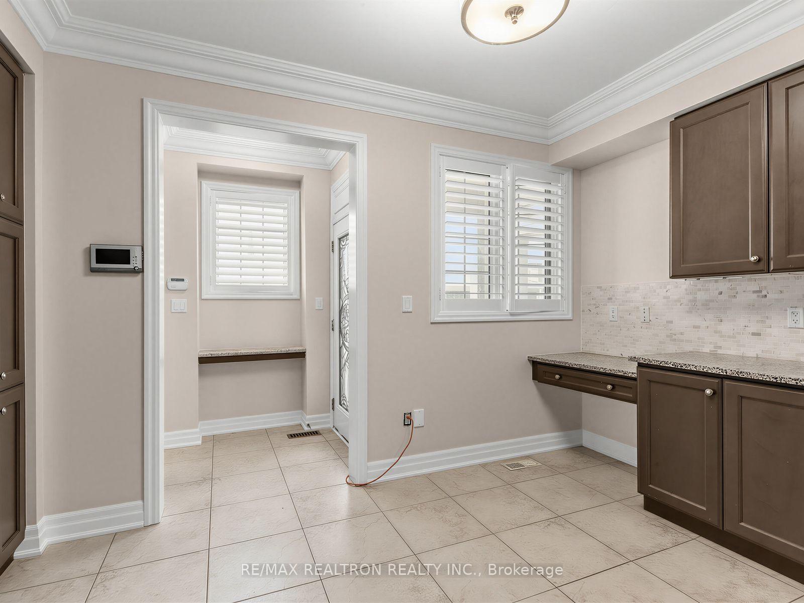 Photo 9 of 244 Cornell Park Avenue, Markham, Cornell — HOMEH