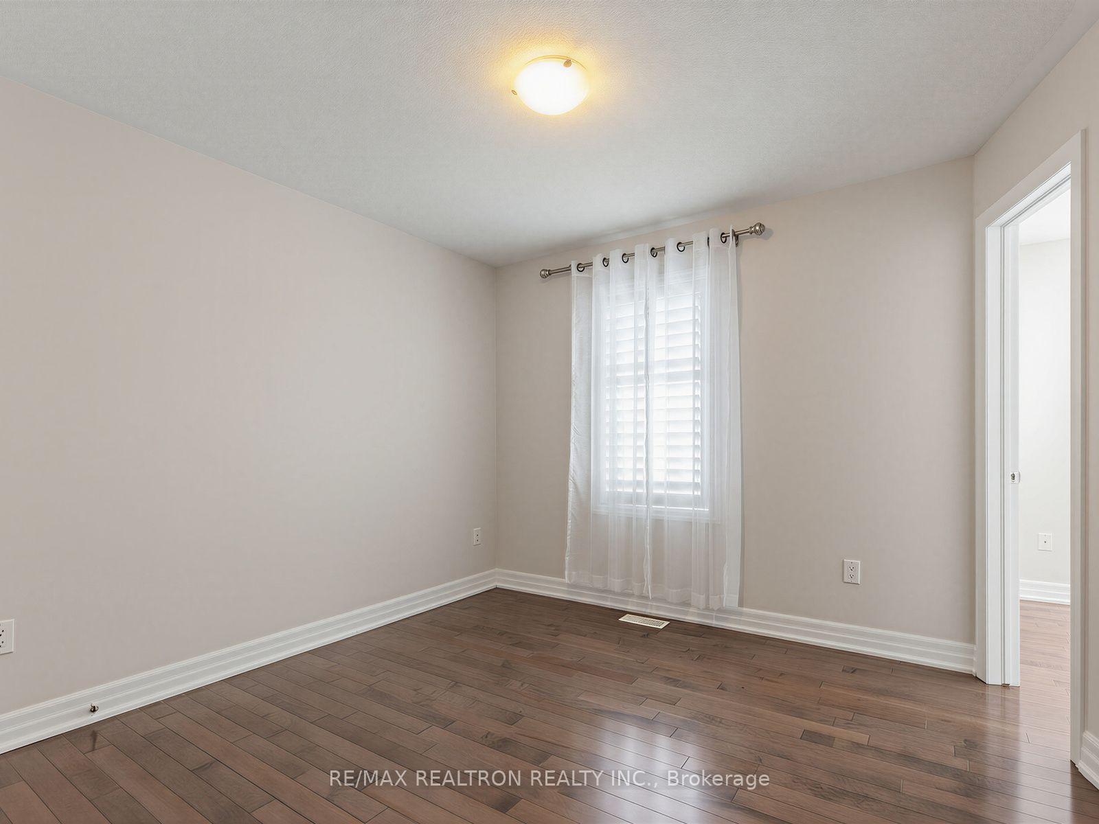 Photo 24 of 244 Cornell Park Avenue, Markham, Cornell — HOMEH