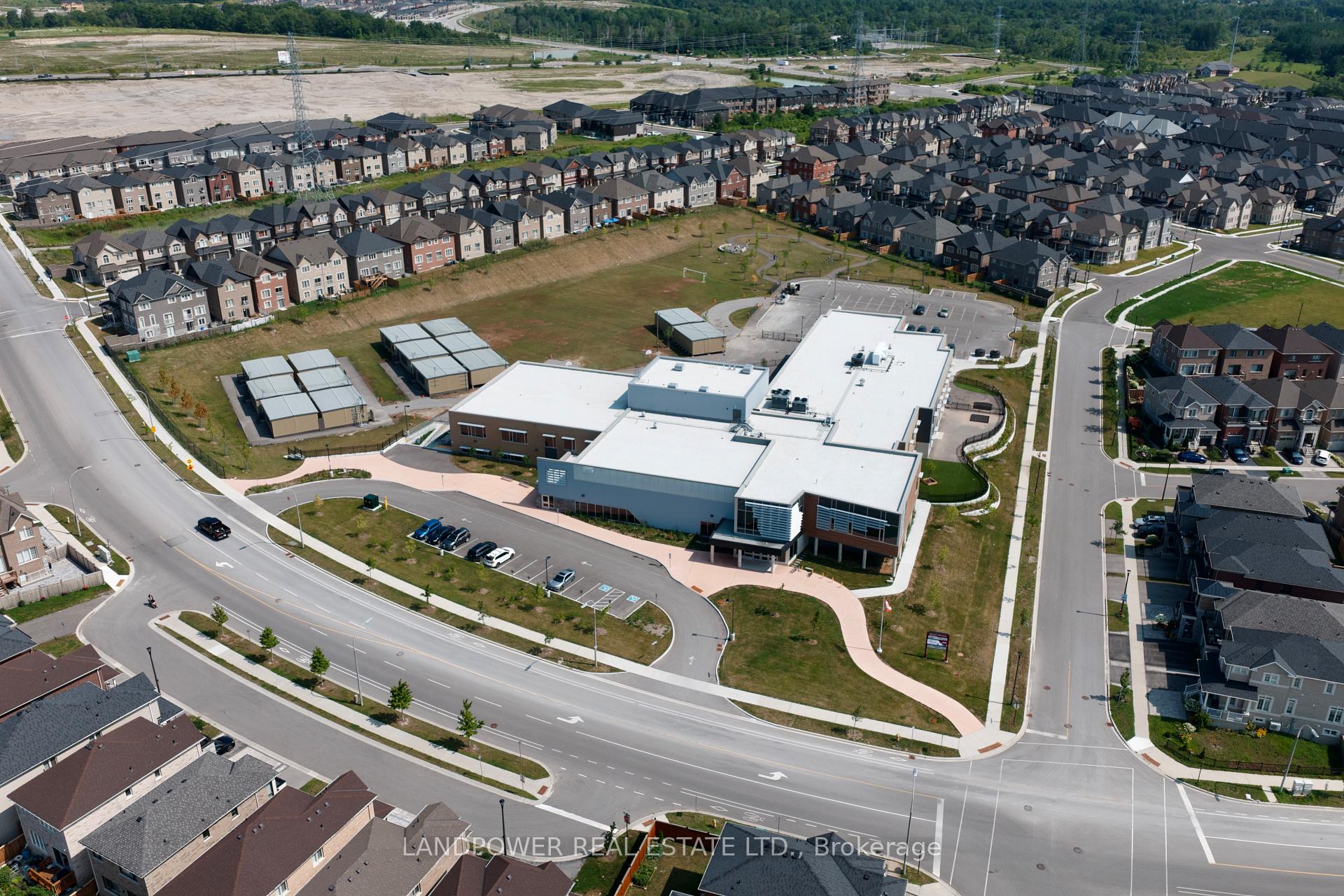 Photo 48 of 2793 Sapphire Drive, Pickering, Rural Pickering — HOMEH