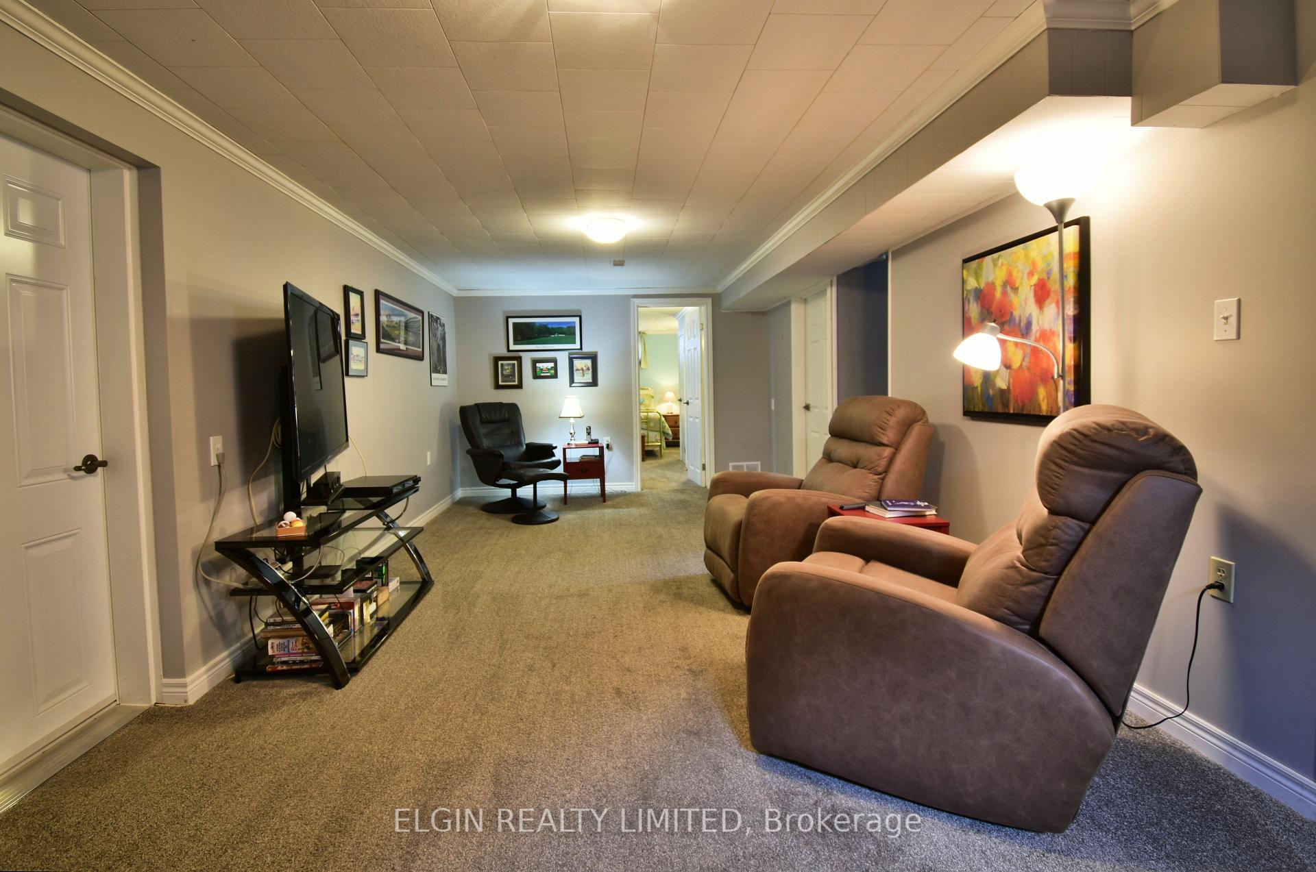 Photo 22 of 15 Steele Street, St. Thomas — HOMEH