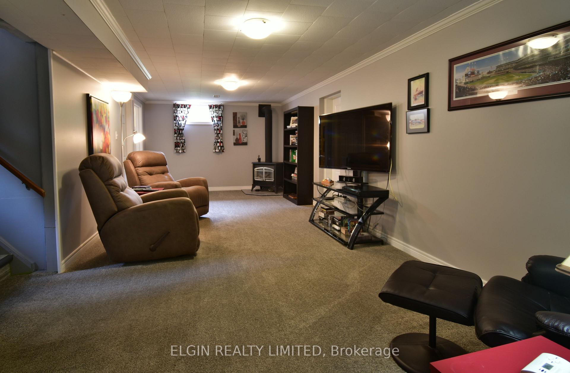 Photo 27 of 15 Steele Street, St. Thomas — HOMEH