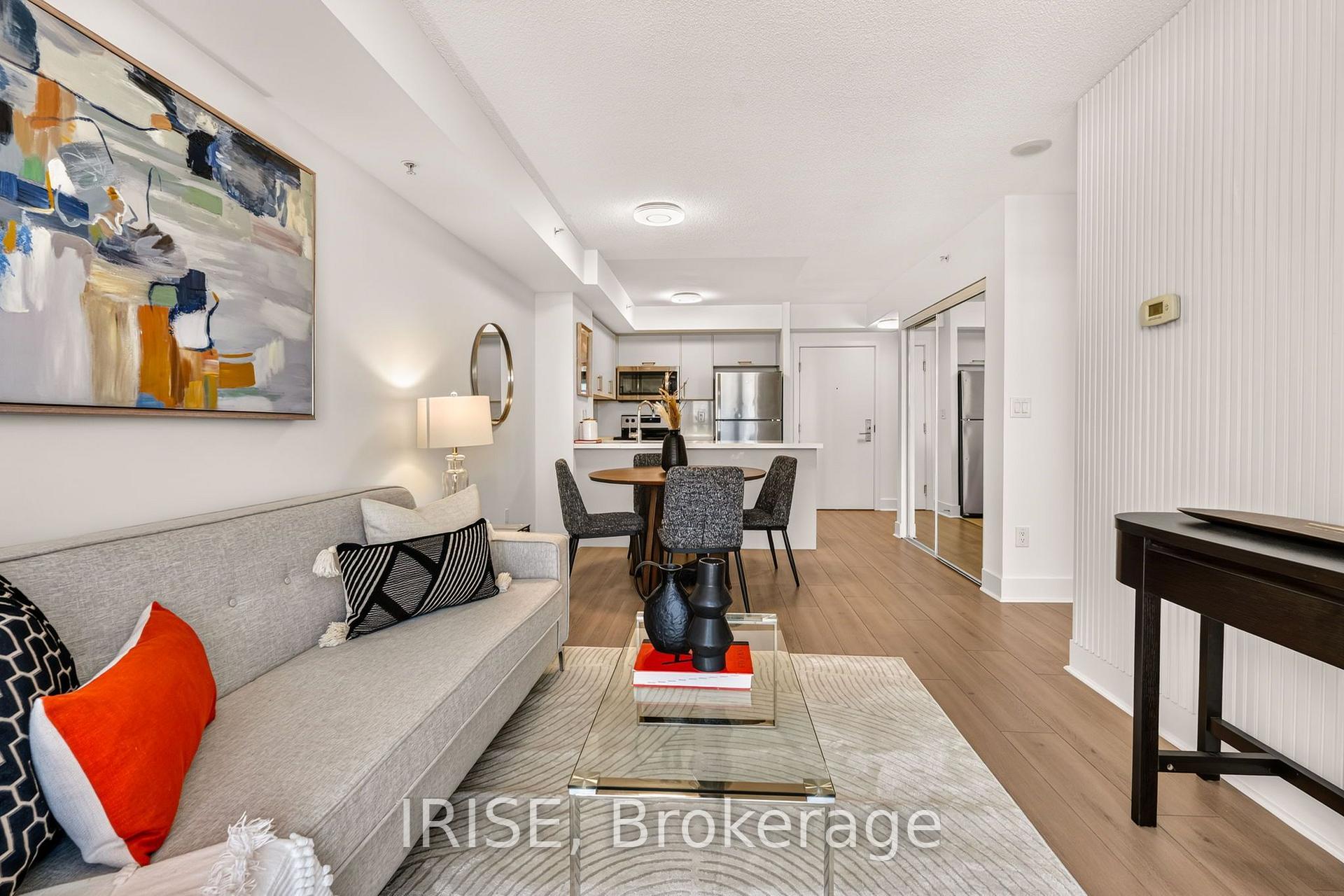 Front of Unit 1505, 5740 Yonge Street