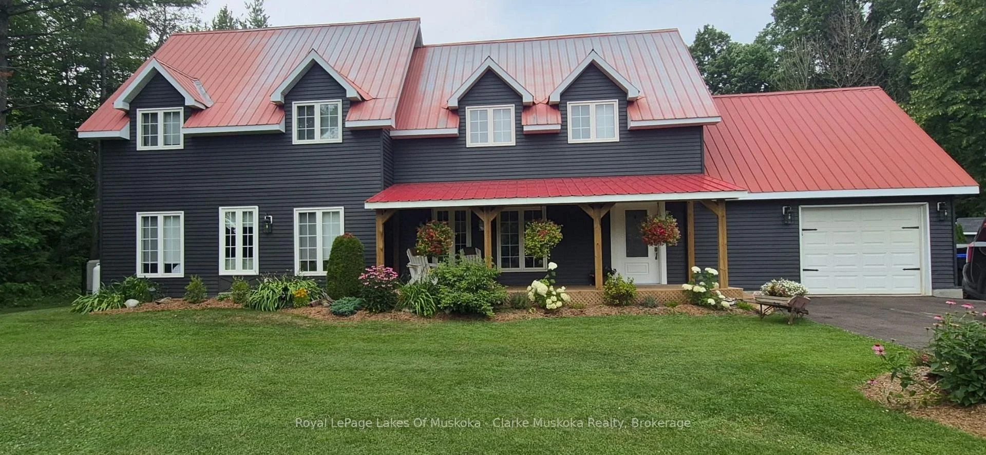 Front of 1572 Laughlin Falls Road