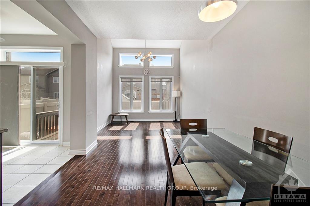 Photo 11 of 428 Arncliffe Avenue, Ottawa, Kanata - Morgan's Grant/South March — HOMEH