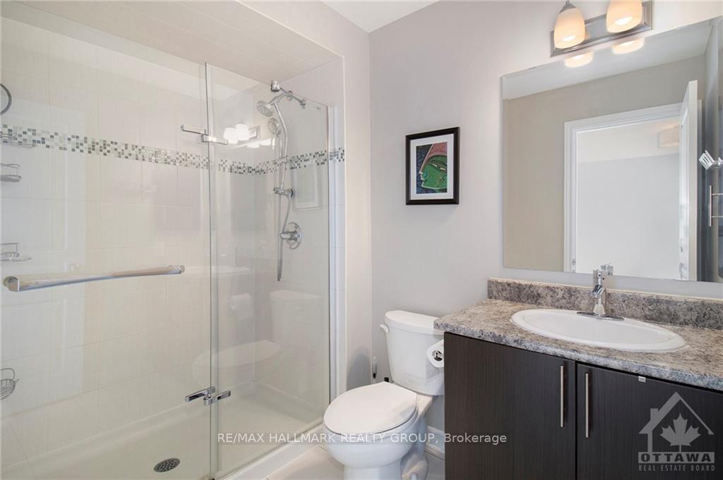 Photo 16 of 428 Arncliffe Avenue, Ottawa, Kanata - Morgan's Grant/South March — HOMEH