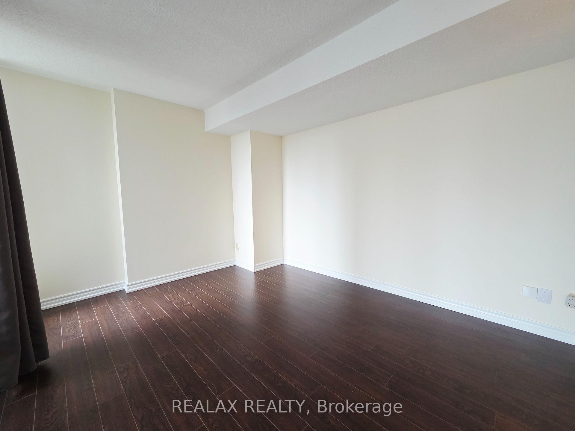 Photo 13 of Unit 1403, 55 Centre Avenue, Toronto, Bay Street Corridor — HOMEH