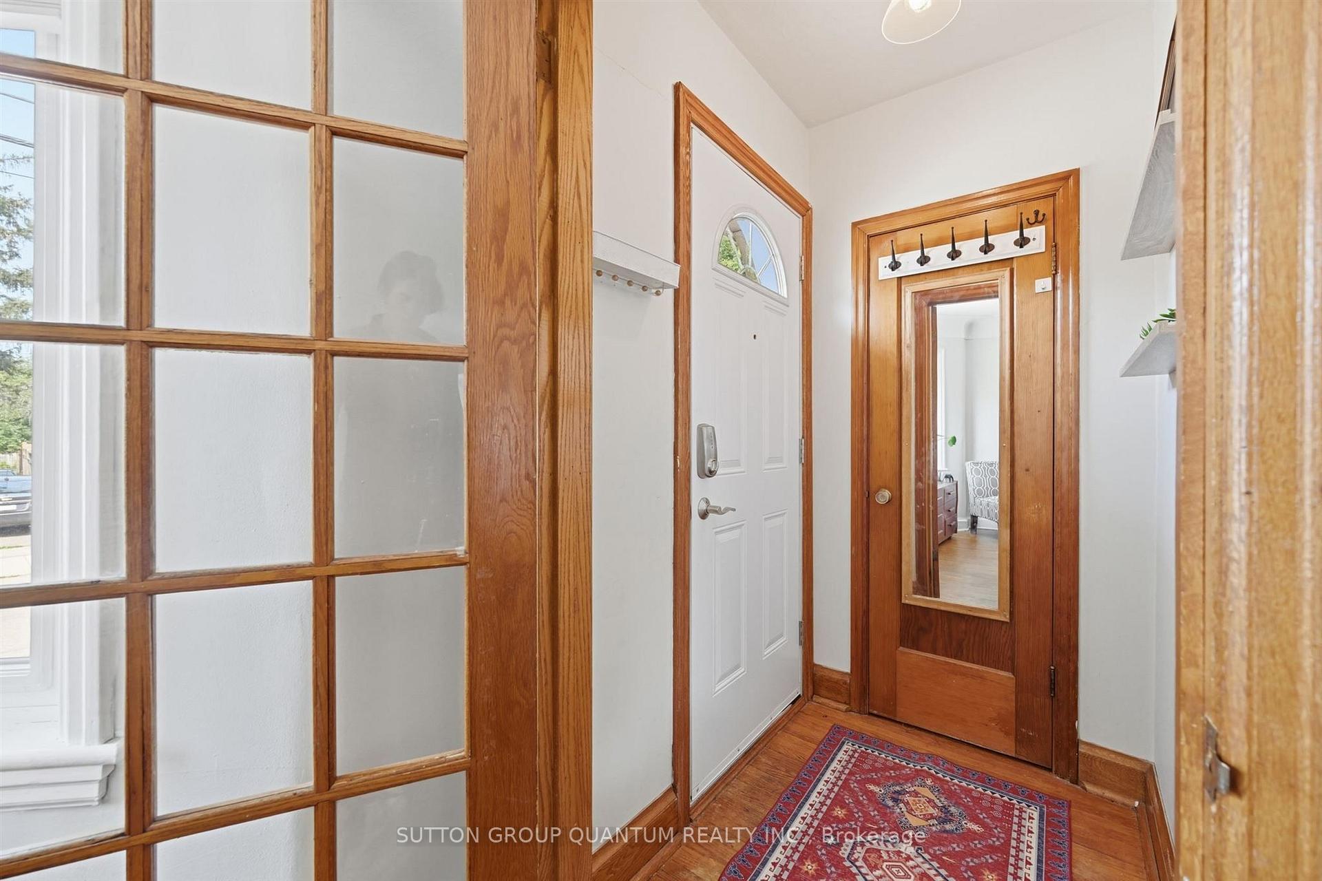 Photo 5 of 151 East 16th Street, Hamilton, Inch Park — HOMEH