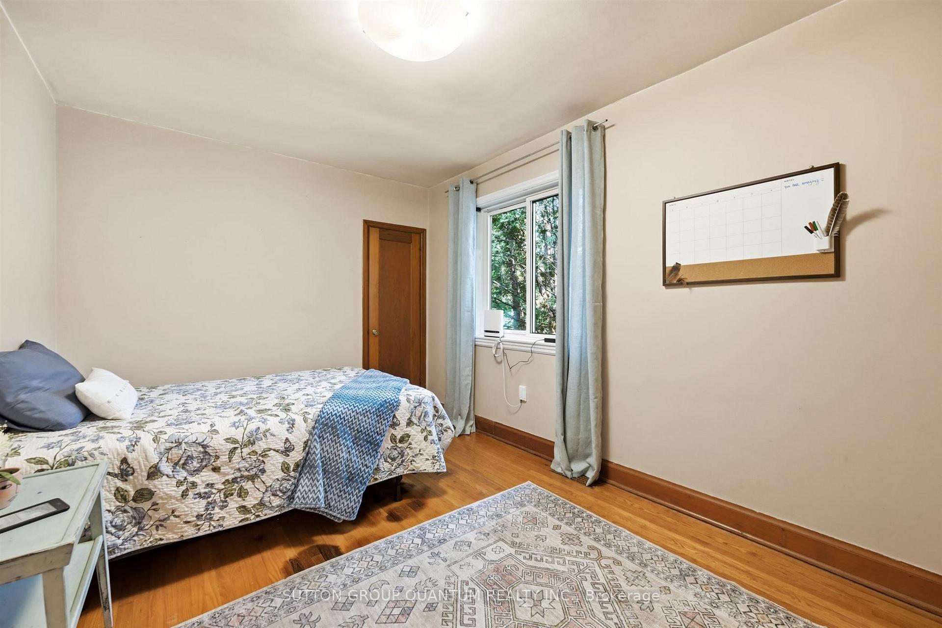 Photo 9 of 151 East 16th Street, Hamilton, Inch Park — HOMEH