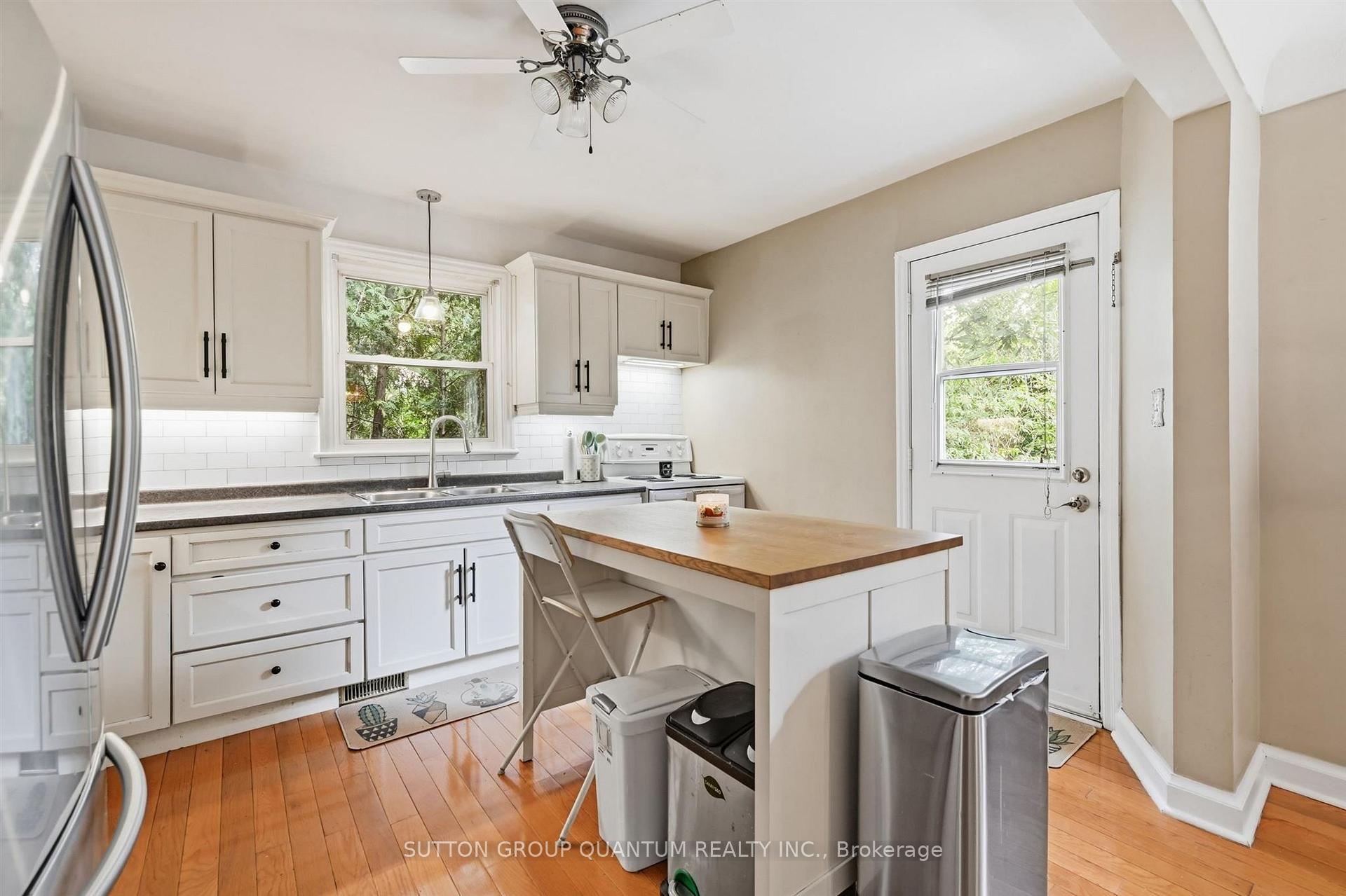 Photo 14 of 151 East 16th Street, Hamilton, Inch Park — HOMEH