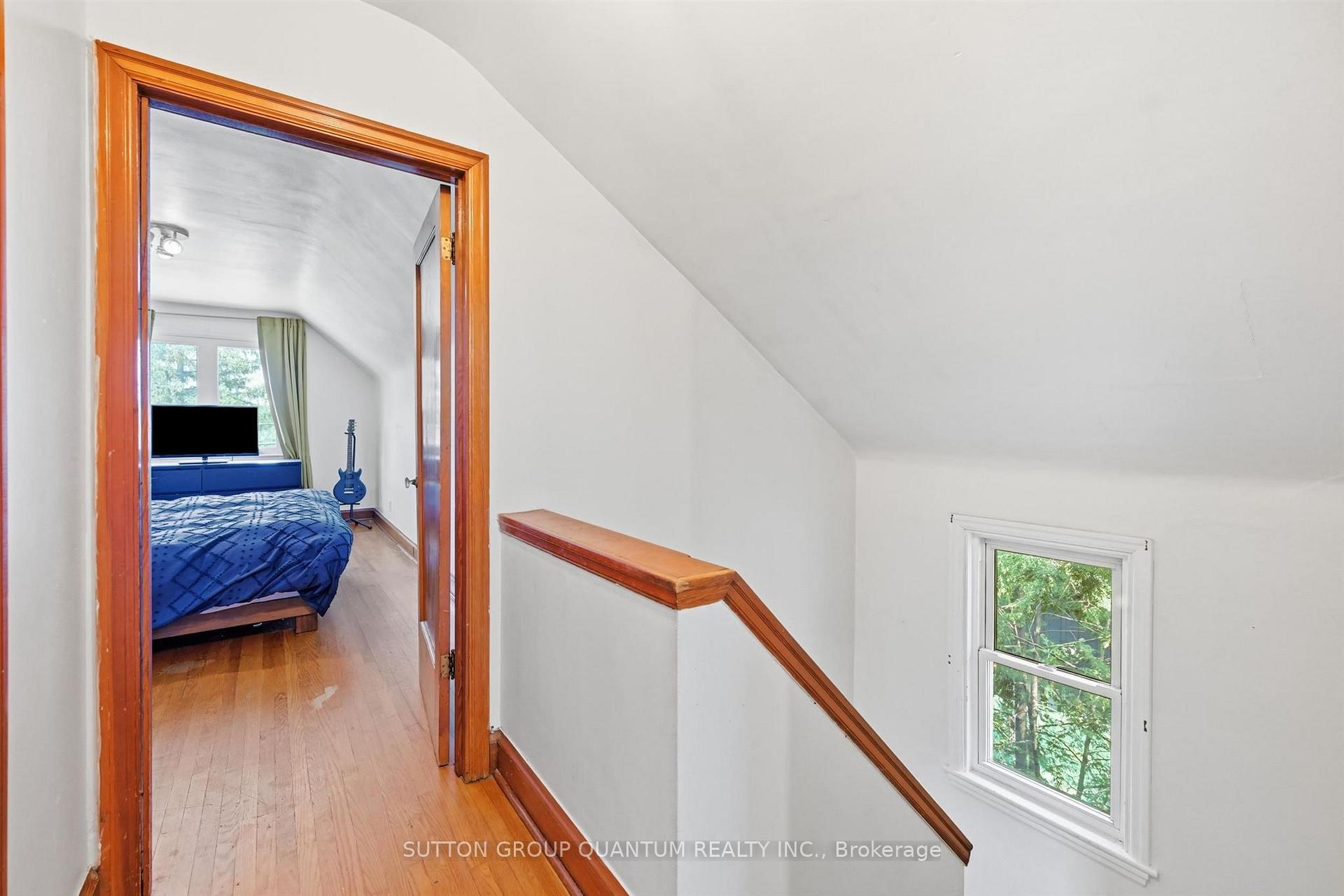 Photo 20 of 151 East 16th Street, Hamilton, Inch Park — HOMEH