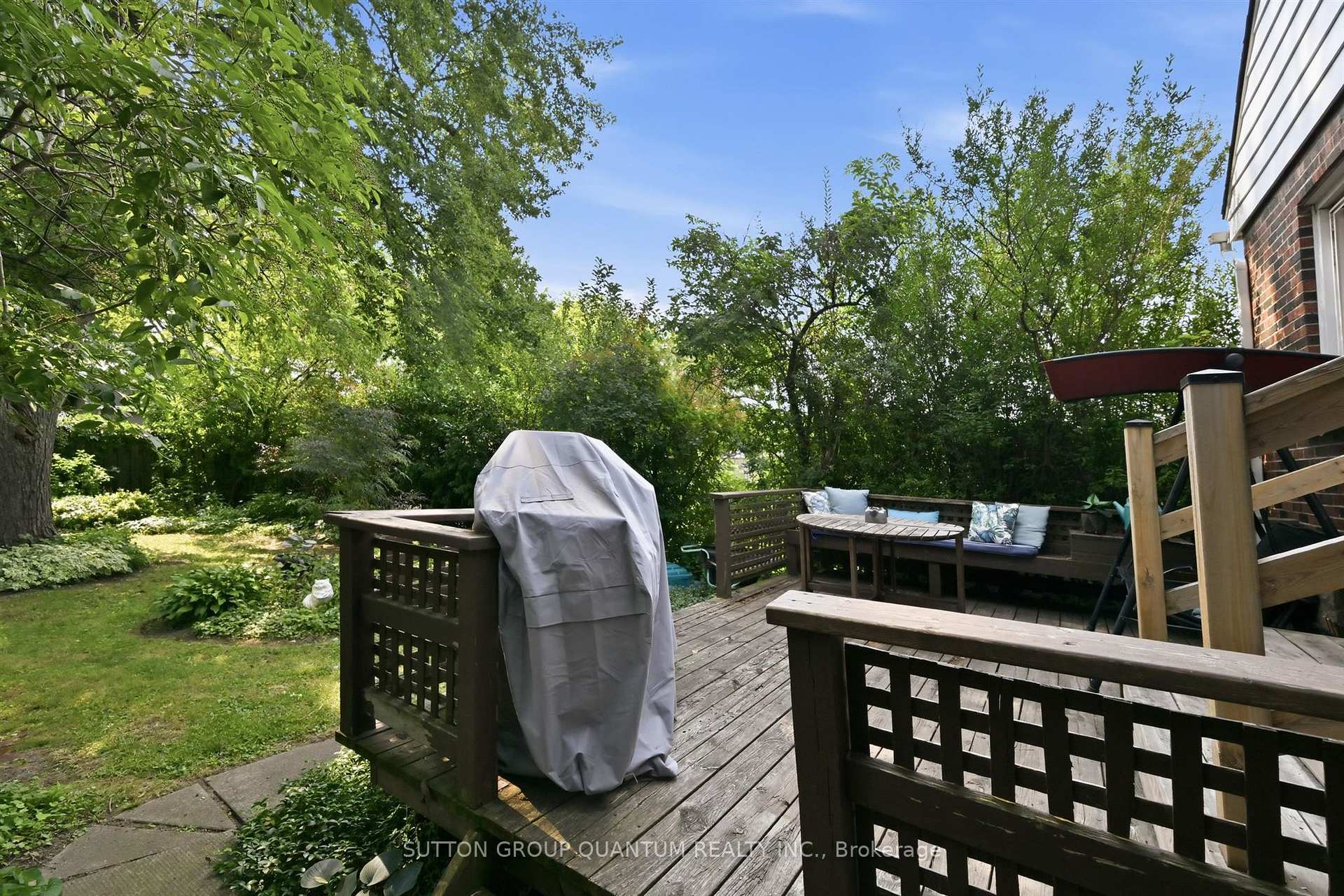 Photo 27 of 151 East 16th Street, Hamilton, Inch Park — HOMEH