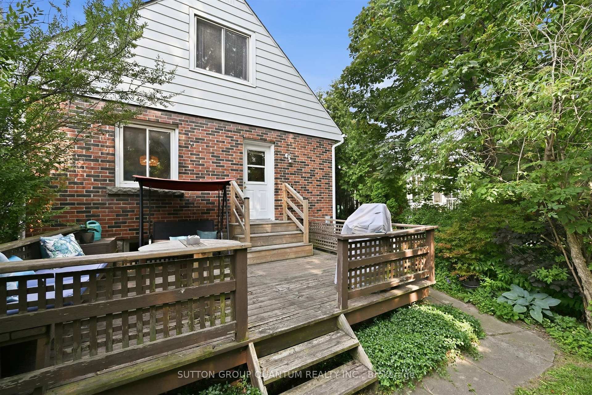 Photo 28 of 151 East 16th Street, Hamilton, Inch Park — HOMEH
