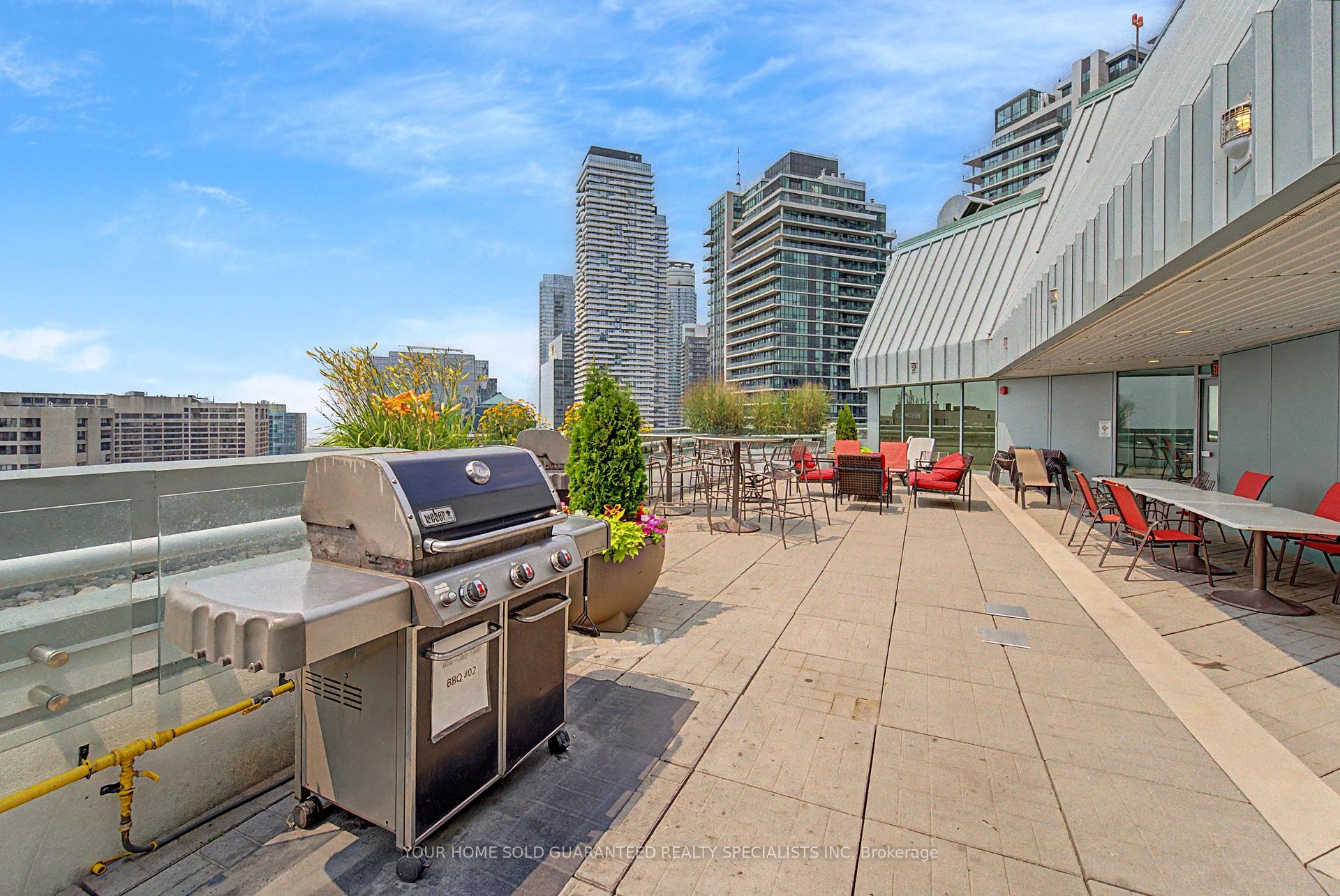Photo 20 of 10 Yonge Street, Toronto, Waterfront Communities — HOMEH