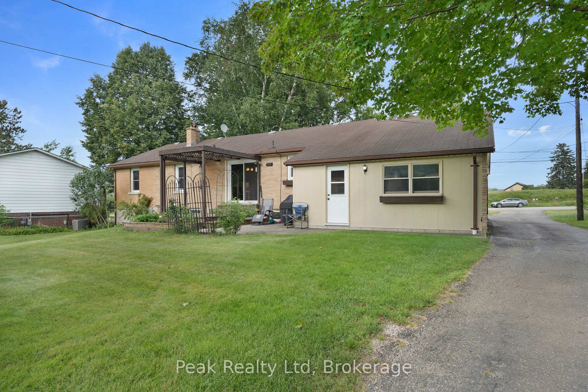 Photo 6 of 11645 King Street N, Woolwich — HOMEH