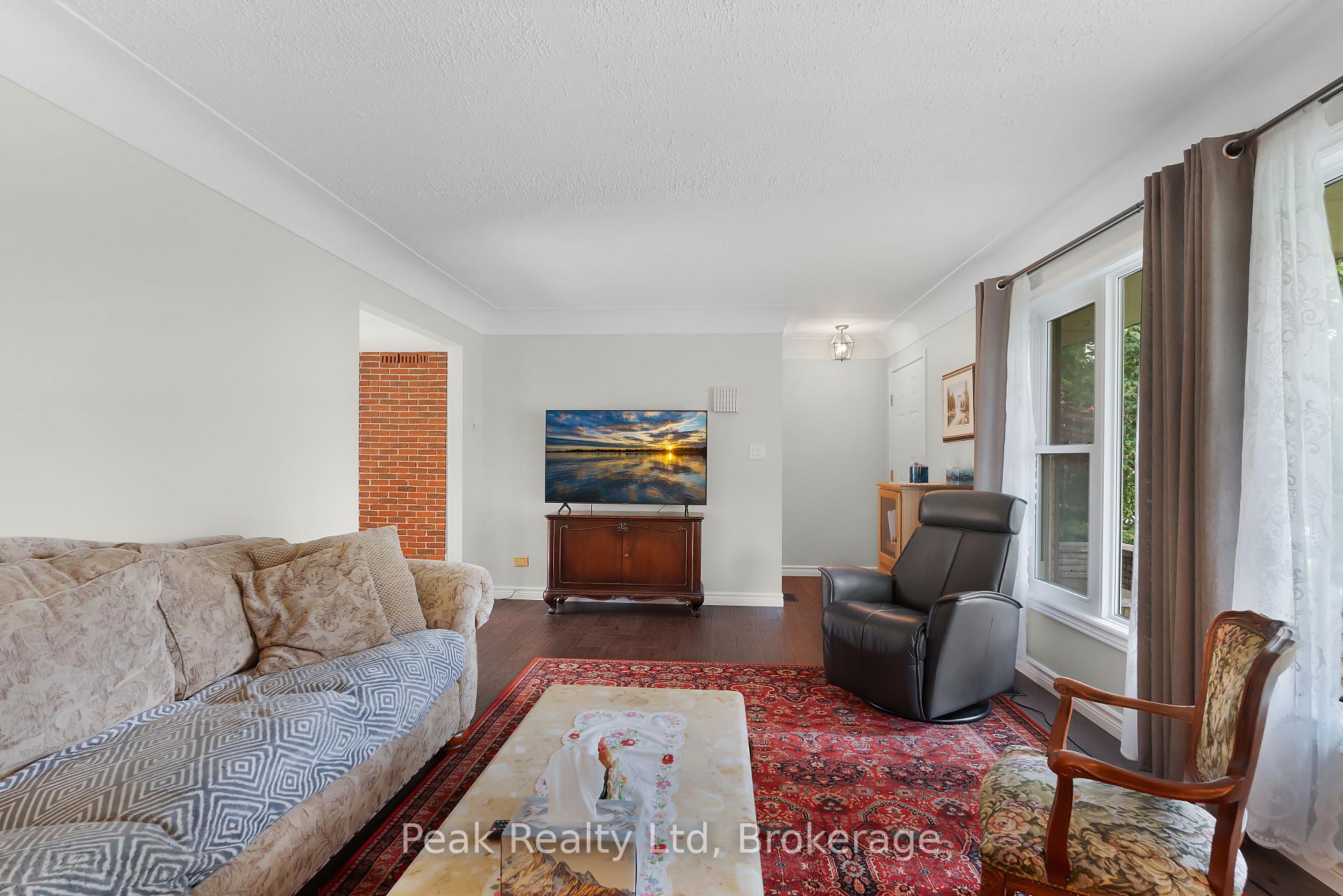 Photo 12 of 11645 King Street N, Woolwich — HOMEH