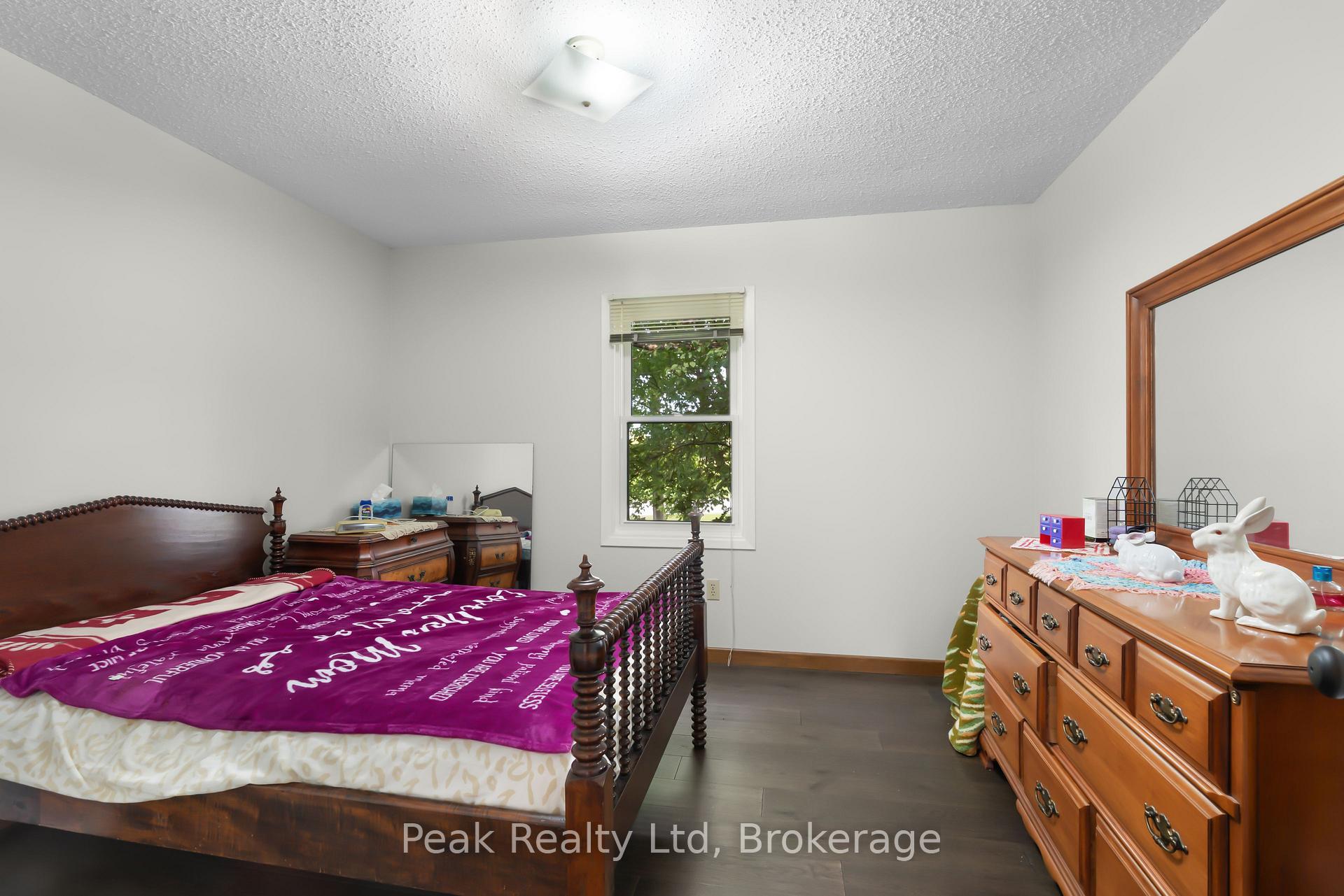 Photo 14 of 11645 King Street N, Woolwich — HOMEH