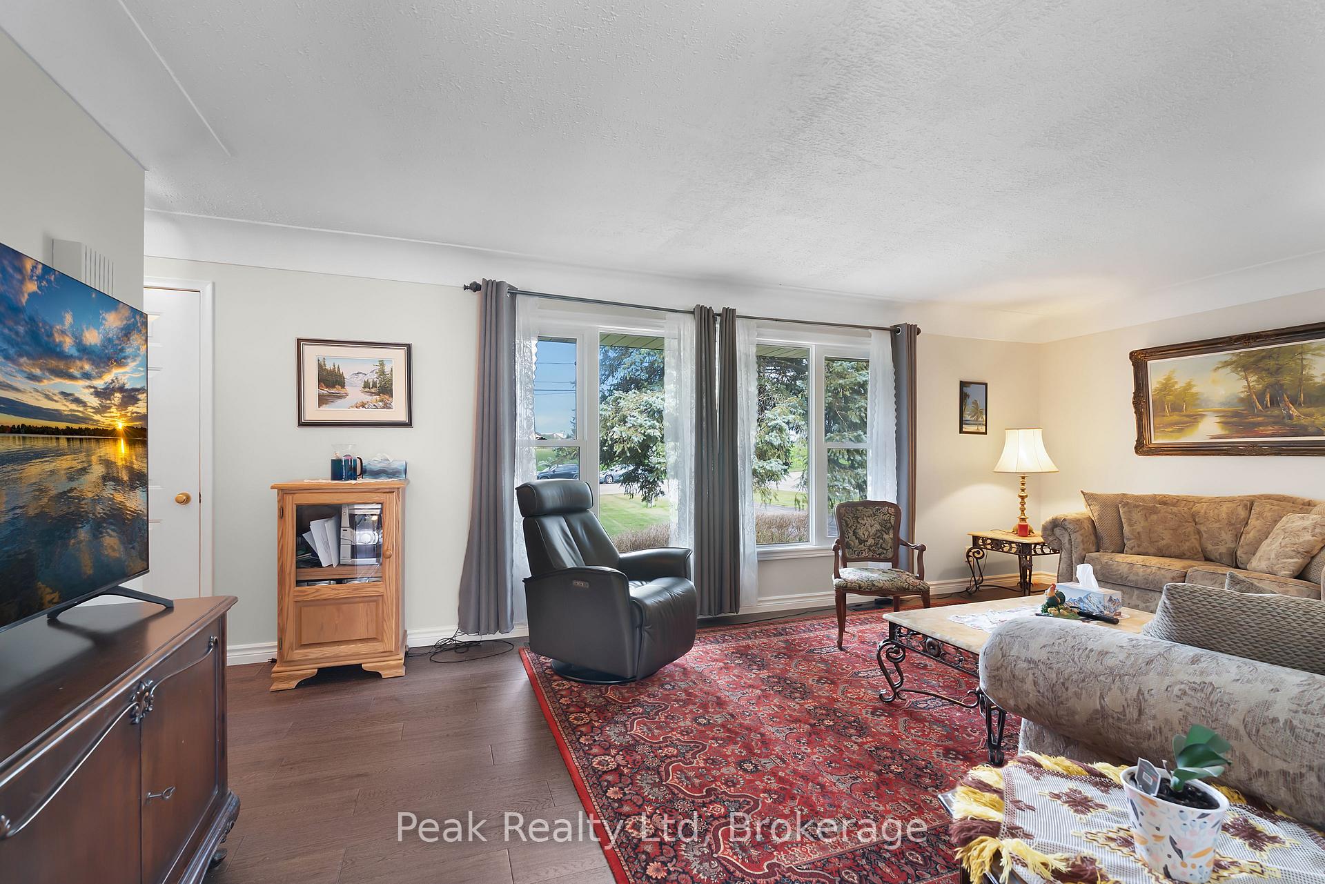 Photo 19 of 11645 King Street N, Woolwich — HOMEH