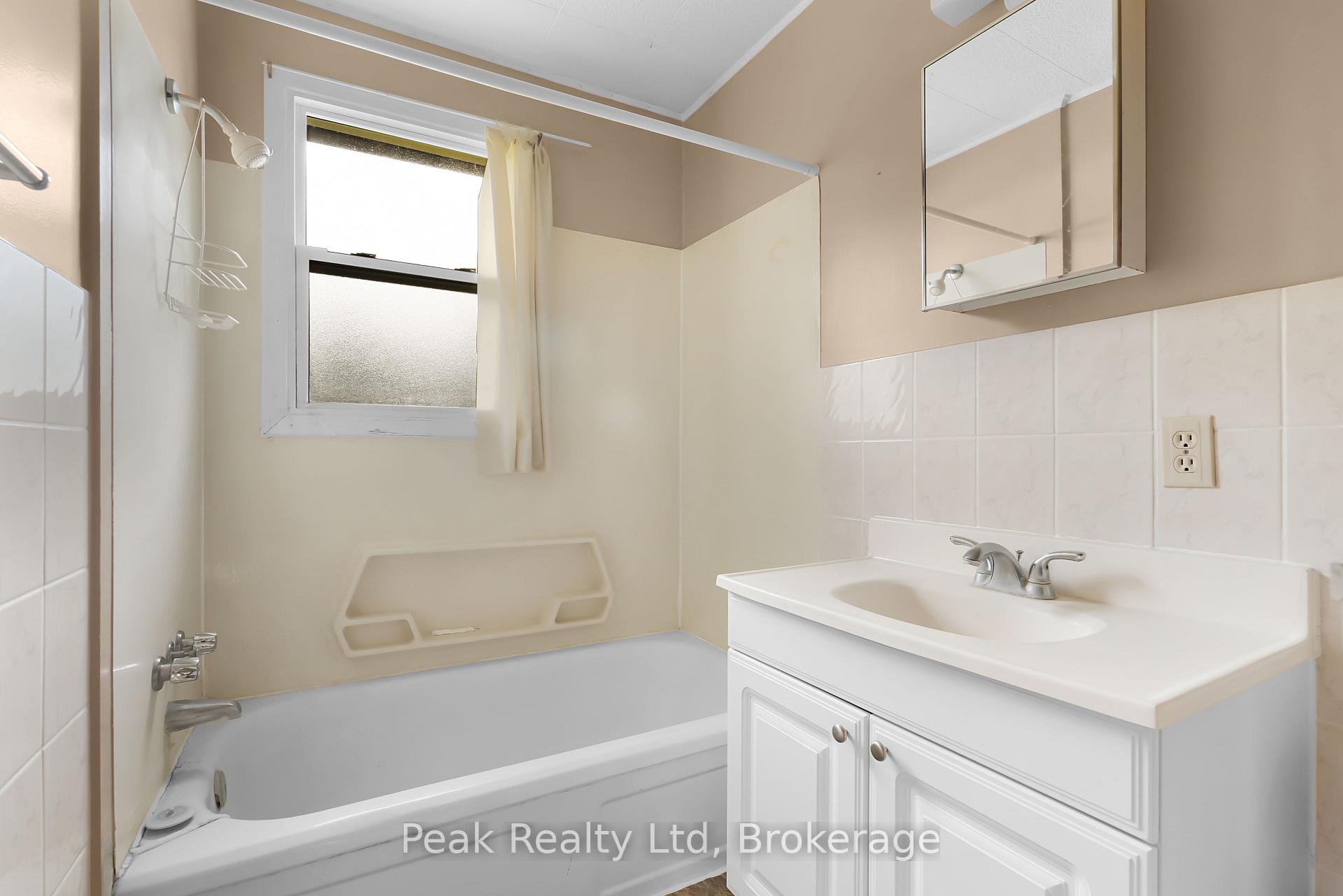 Photo 31 of 11645 King Street N, Woolwich — HOMEH