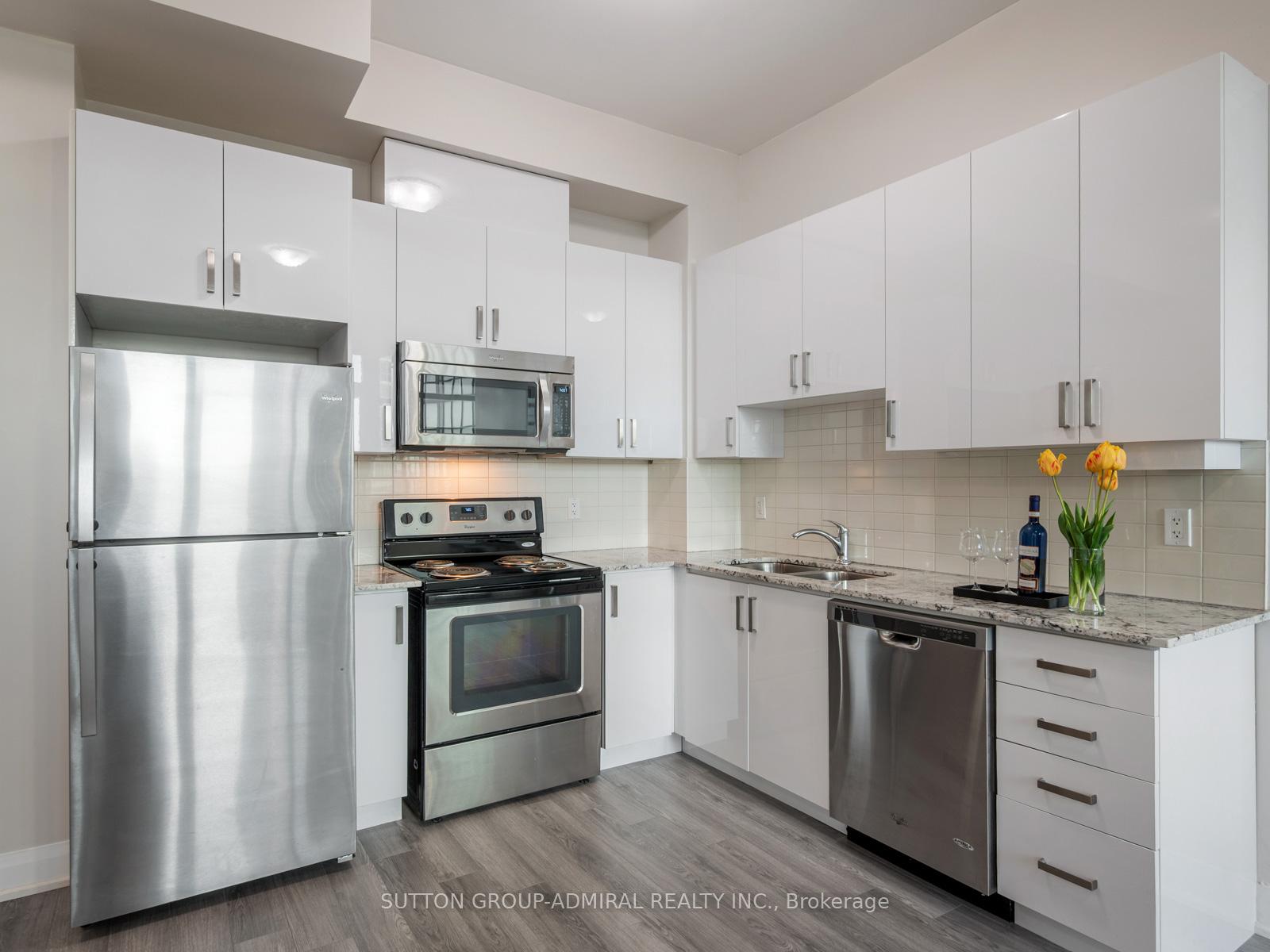 Photo 10 of Unit 512, 2900 Highway 7, Vaughan, Concord — HOMEH