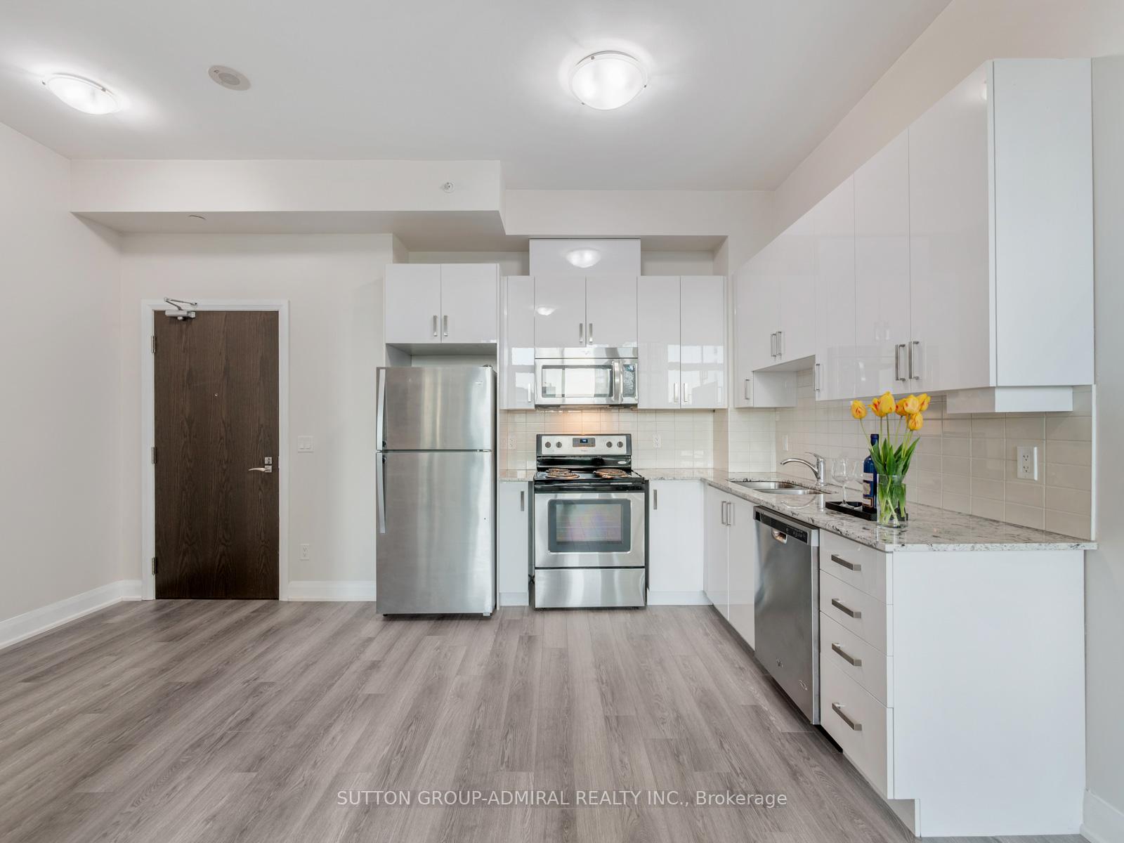 Photo 11 of Unit 512, 2900 Highway 7, Vaughan, Concord — HOMEH