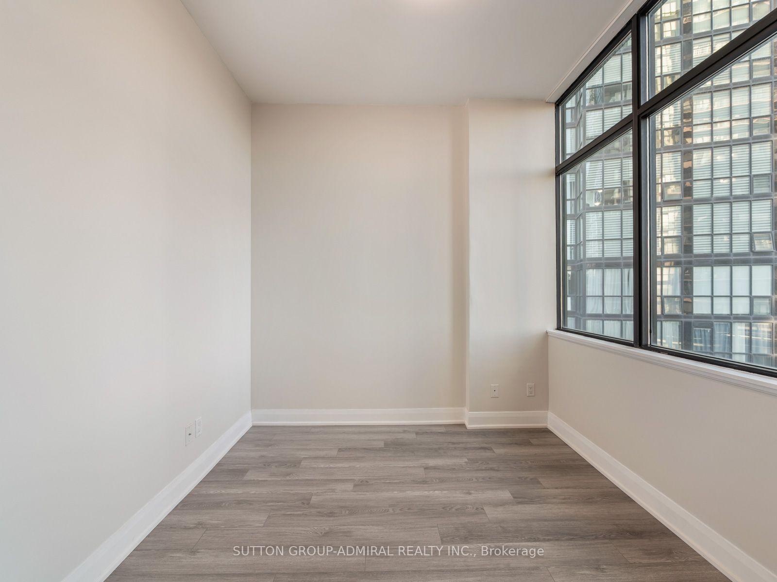 Photo 15 of Unit 512, 2900 Highway 7, Vaughan, Concord — HOMEH
