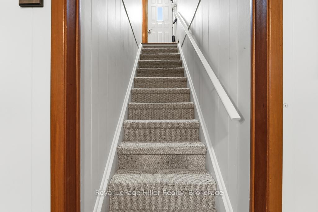 Photo 24 of 58 Kemp Crescent, Stratford — HOMEH