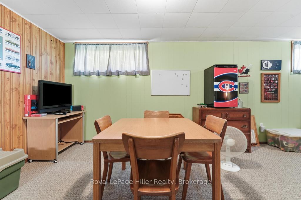 Photo 30 of 58 Kemp Crescent, Stratford — HOMEH