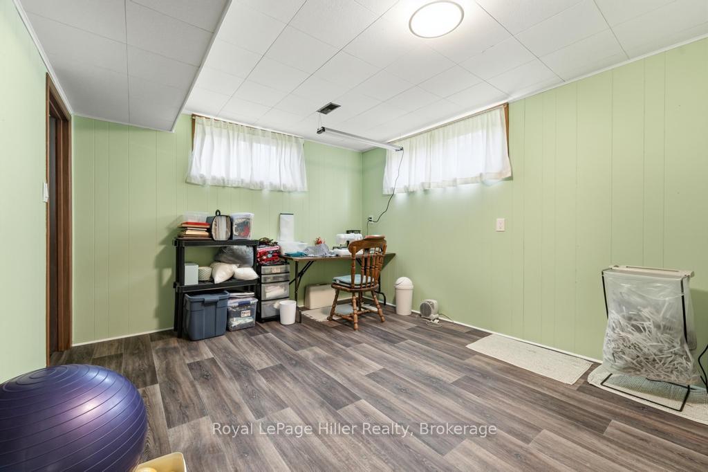 Photo 31 of 58 Kemp Crescent, Stratford — HOMEH
