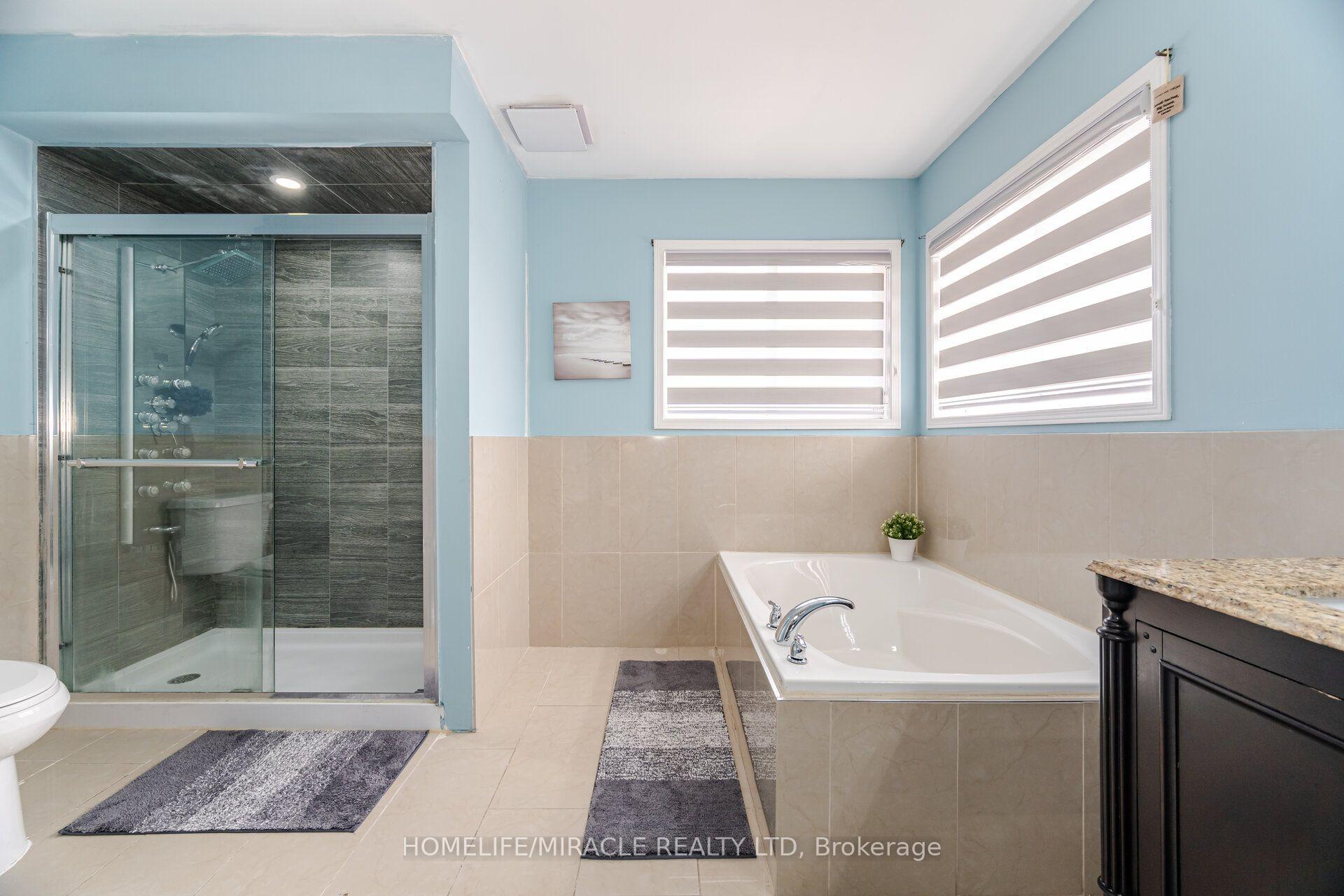 Photo 32 of Unit Upper, 41 Beachpoint Boulevard, Brampton, Fletcher's Meadow — HOMEH