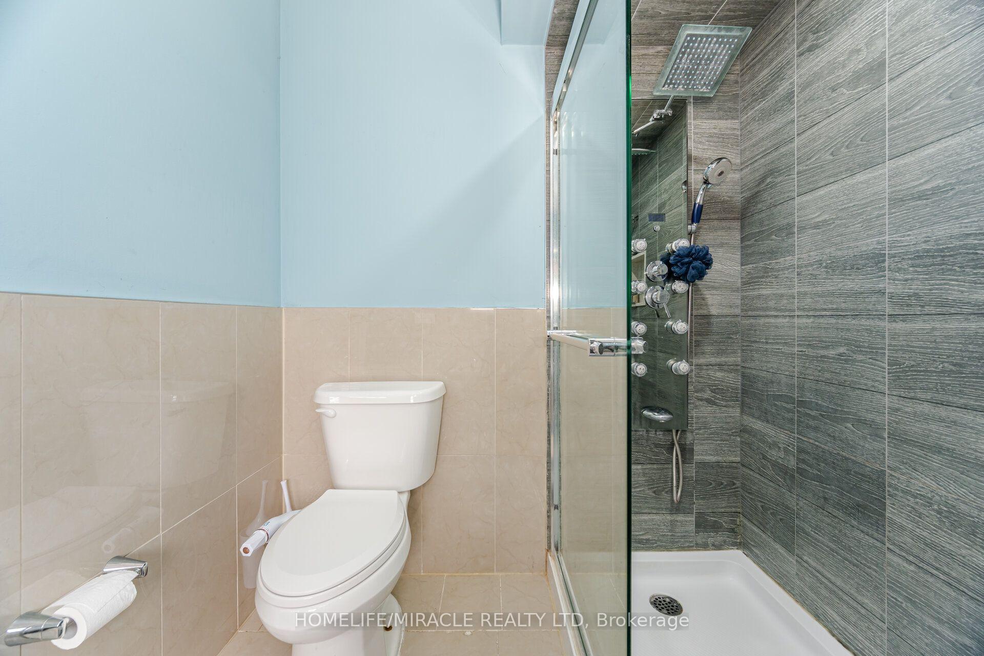 Photo 33 of Unit Upper, 41 Beachpoint Boulevard, Brampton, Fletcher's Meadow — HOMEH