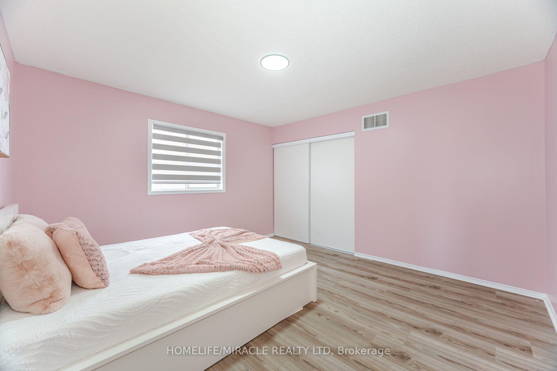 Photo 36 of Unit Upper, 41 Beachpoint Boulevard, Brampton, Fletcher's Meadow — HOMEH