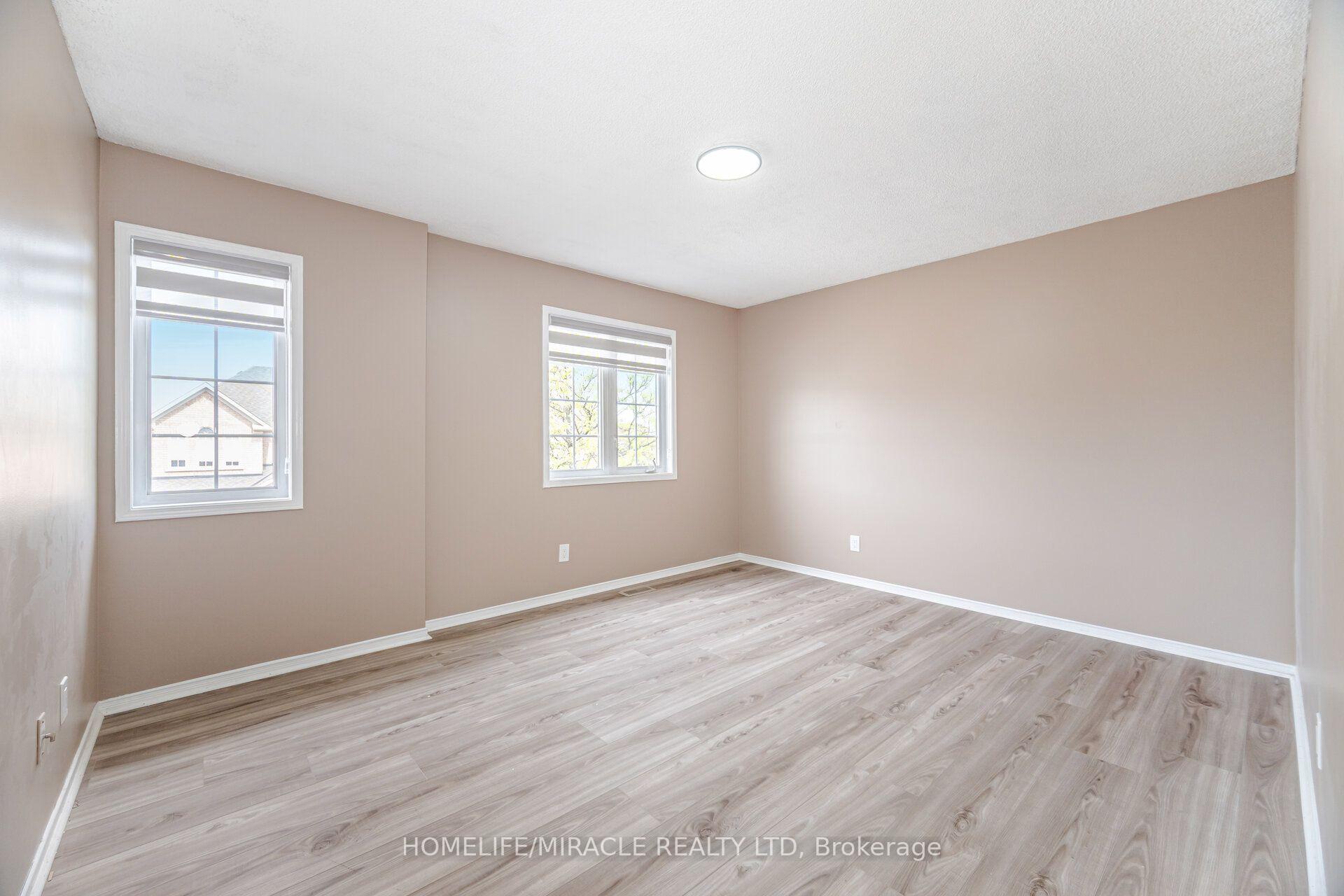 Photo 41 of Unit Upper, 41 Beachpoint Boulevard, Brampton, Fletcher's Meadow — HOMEH