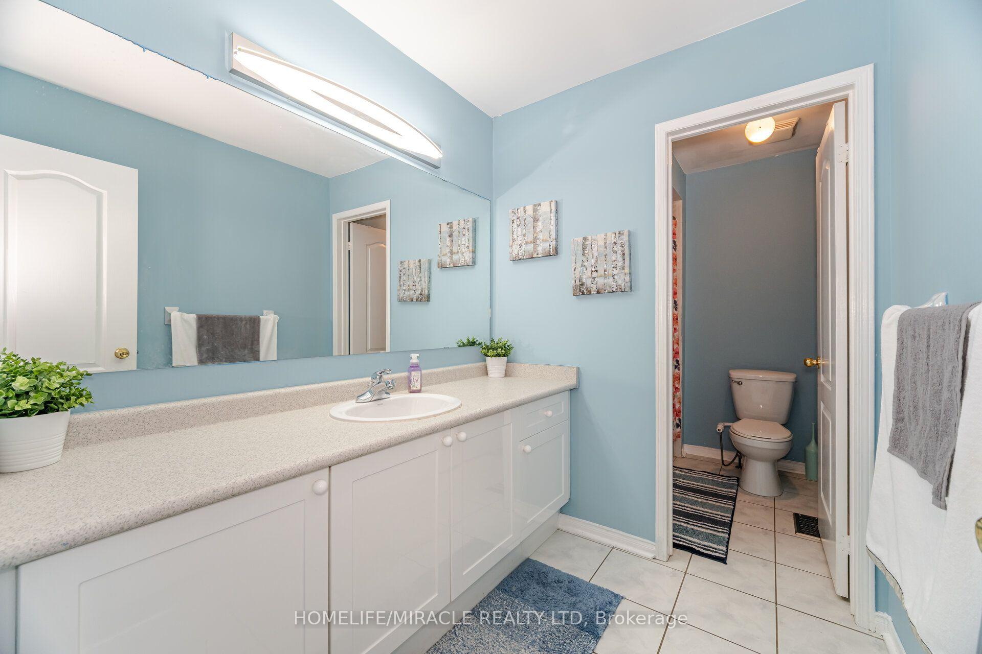 Photo 43 of Unit Upper, 41 Beachpoint Boulevard, Brampton, Fletcher's Meadow — HOMEH