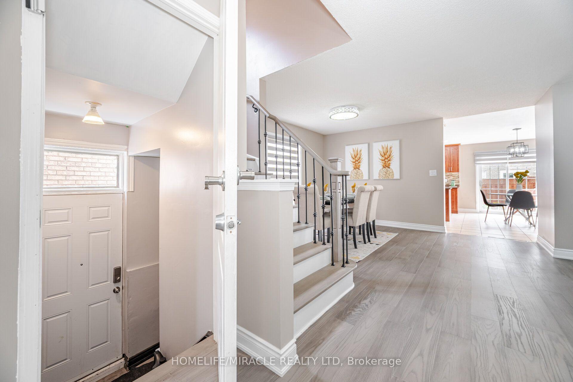 Photo 45 of Unit Upper, 41 Beachpoint Boulevard, Brampton, Fletcher's Meadow — HOMEH