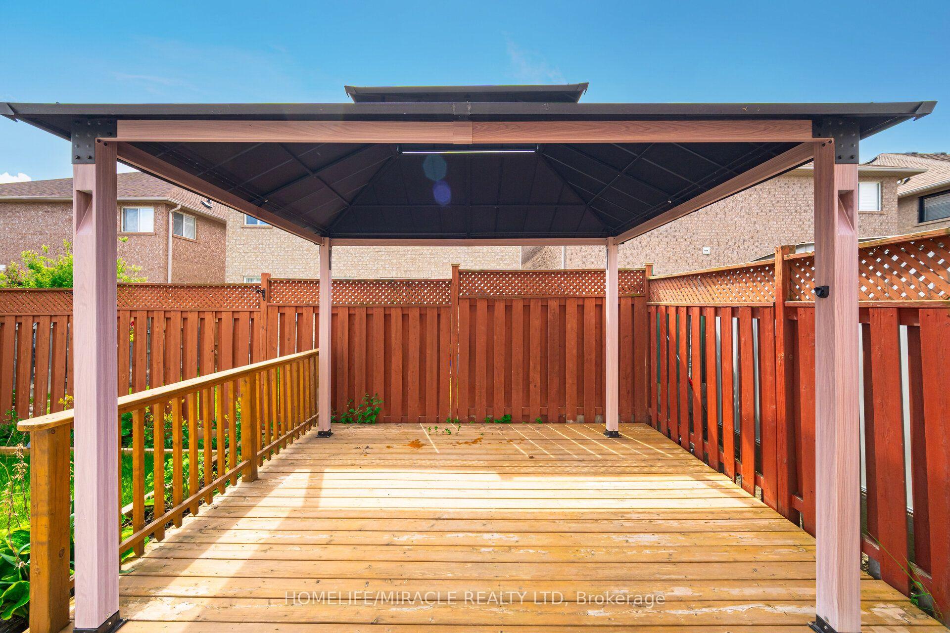 Photo 48 of Unit Upper, 41 Beachpoint Boulevard, Brampton, Fletcher's Meadow — HOMEH