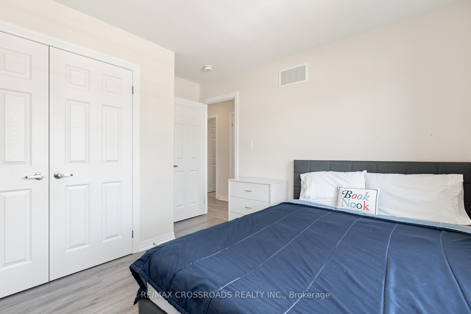 Photo 26 of 47 Ed Ewert Avenue, Clarington, Newcastle — HOMEH