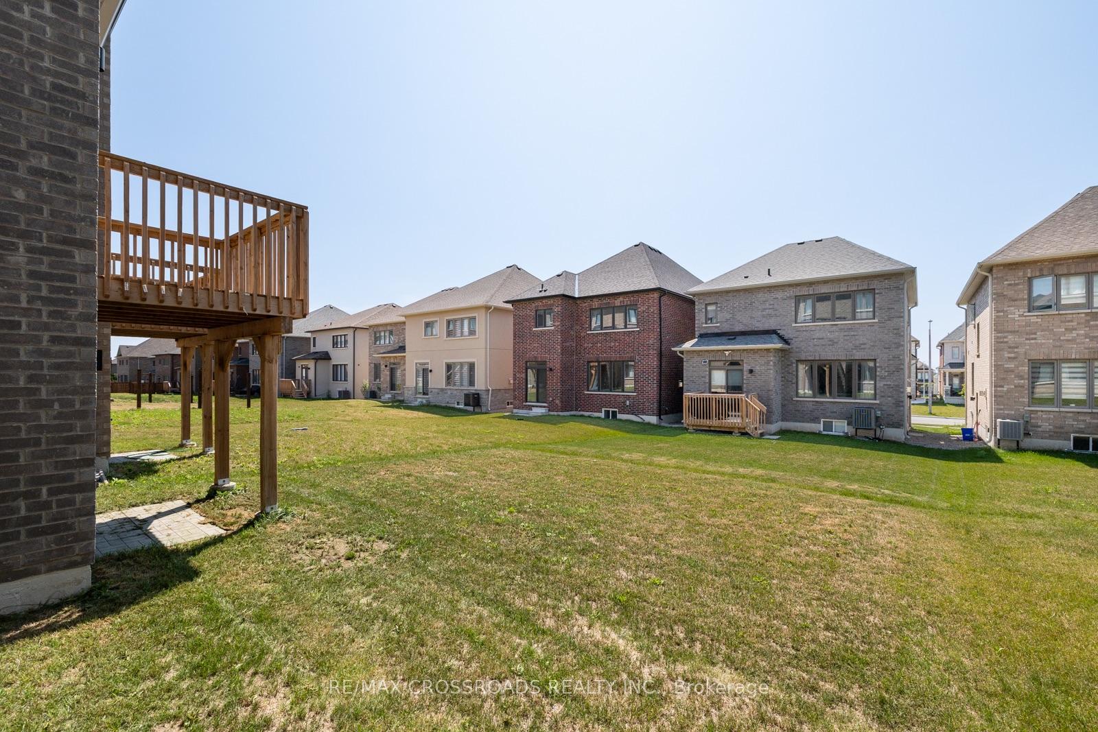 Photo 33 of 47 Ed Ewert Avenue, Clarington, Newcastle — HOMEH