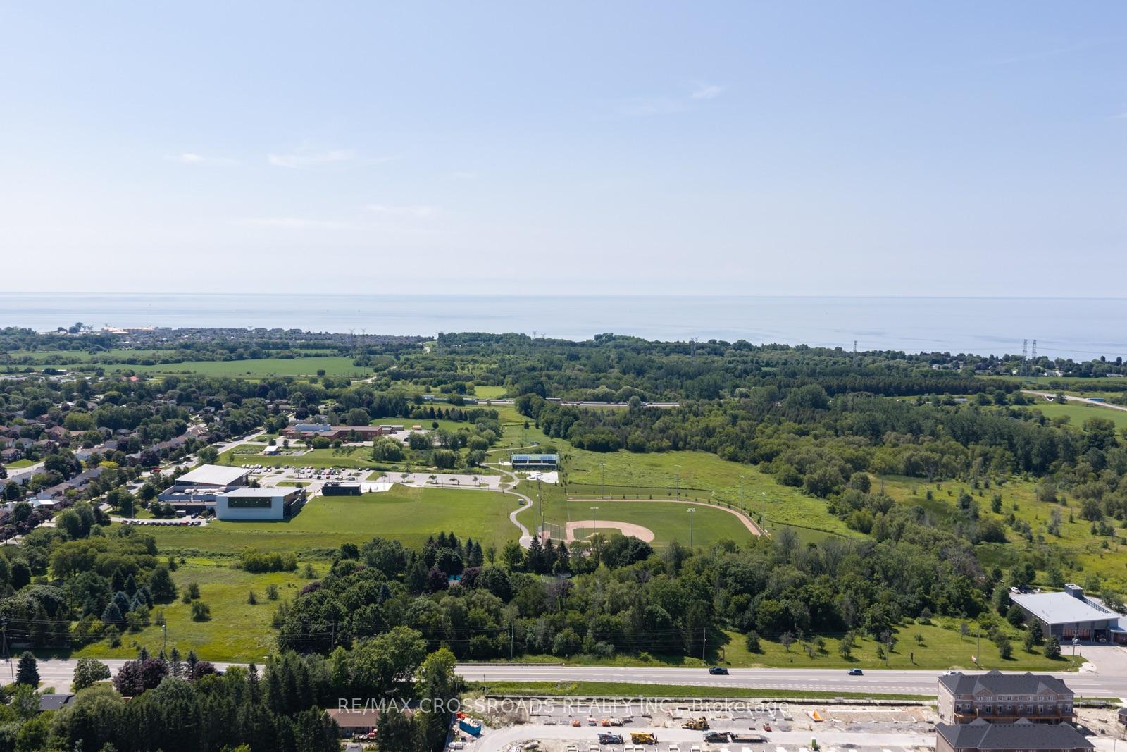 Photo 42 of 47 Ed Ewert Avenue, Clarington, Newcastle — HOMEH