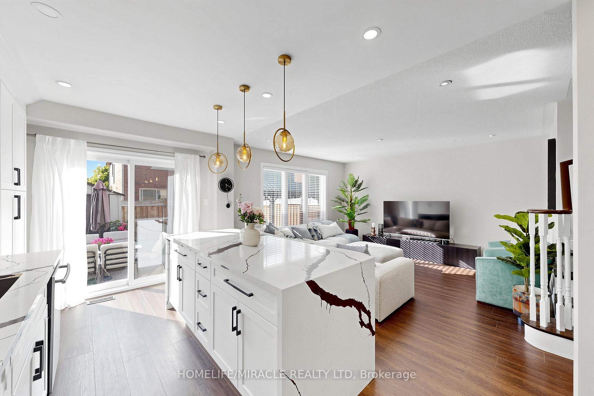 Photo 18 of 159 Weston Drive, Milton, Scott — HOMEH