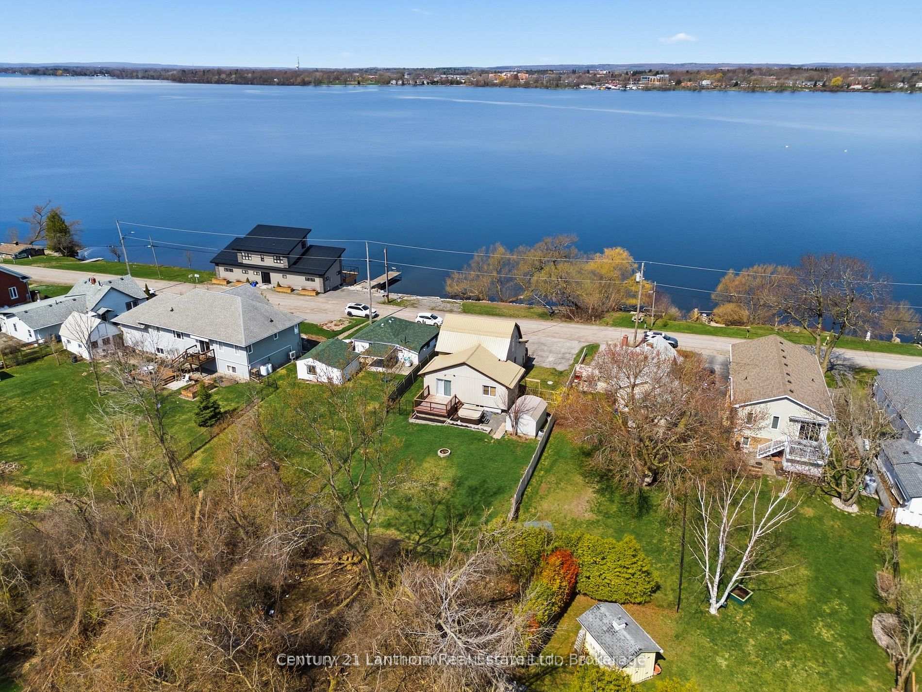 Photo 2 of 115 Ridley Street, Prince Edward County, Ameliasburg Ward — HOMEH
