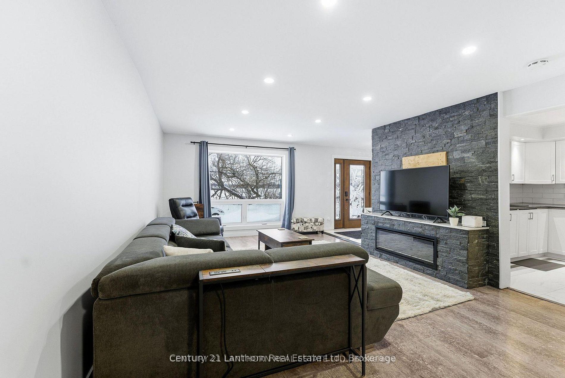 Photo 15 of 115 Ridley Street, Prince Edward County, Ameliasburg Ward — HOMEH