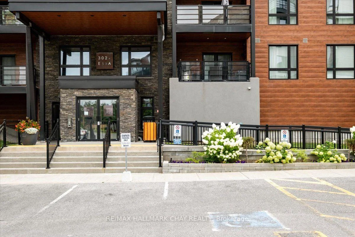 Photo 5 of Unit 203, 302 Essa Road, Barrie, Ardagh — HOMEH