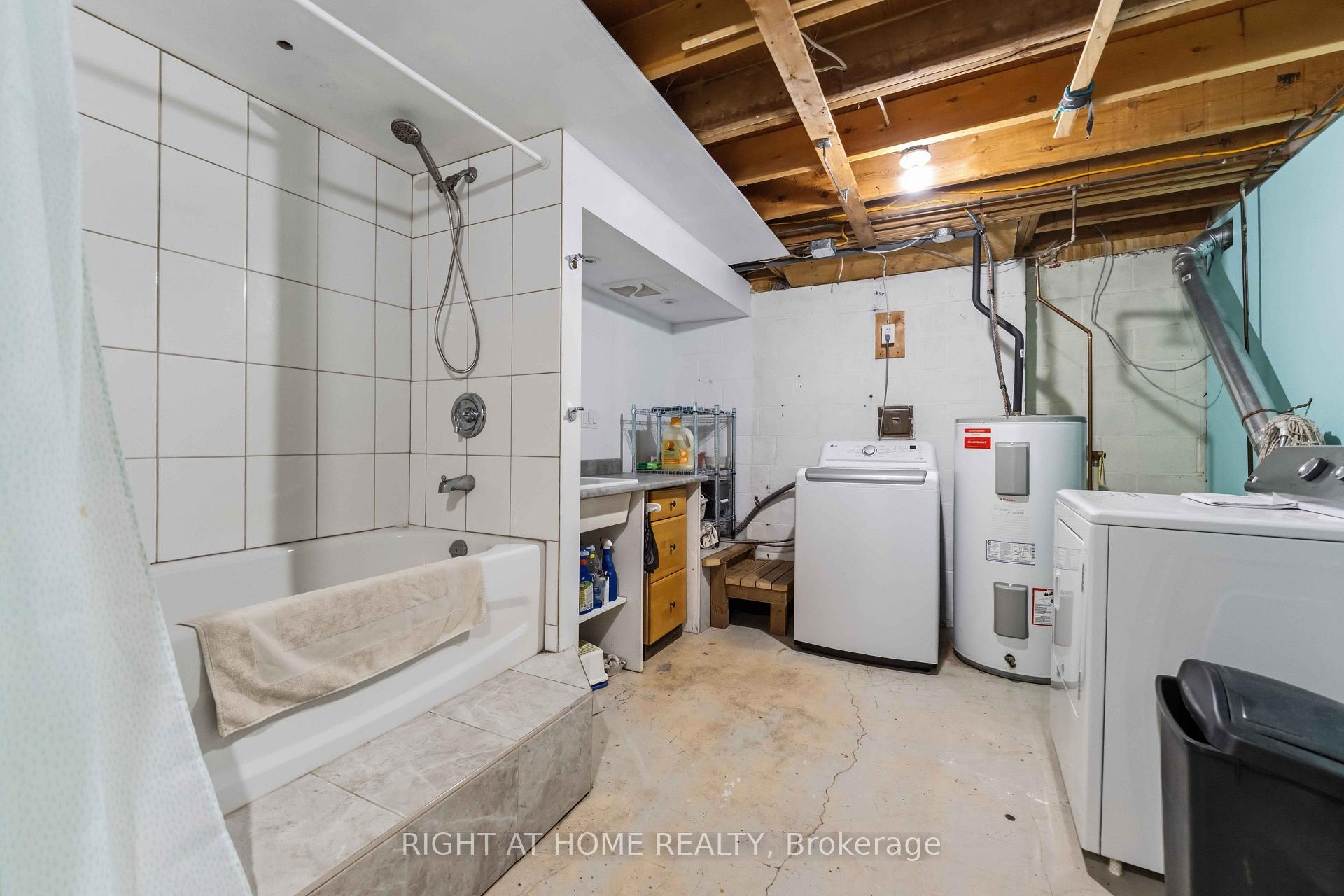 Photo 47 of 73 Hobart Crescent, Ottawa, Sheahan Estates/Trend Village — HOMEH