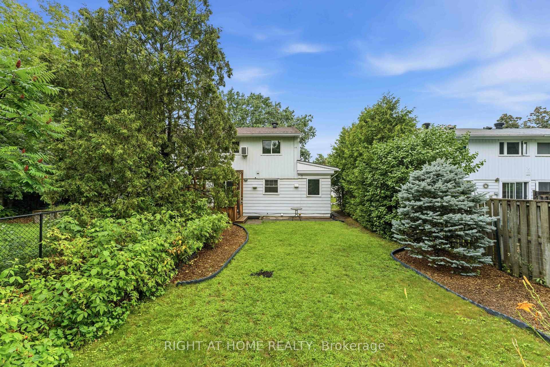 Photo 59 of 73 Hobart Crescent, Ottawa, Sheahan Estates/Trend Village — HOMEH