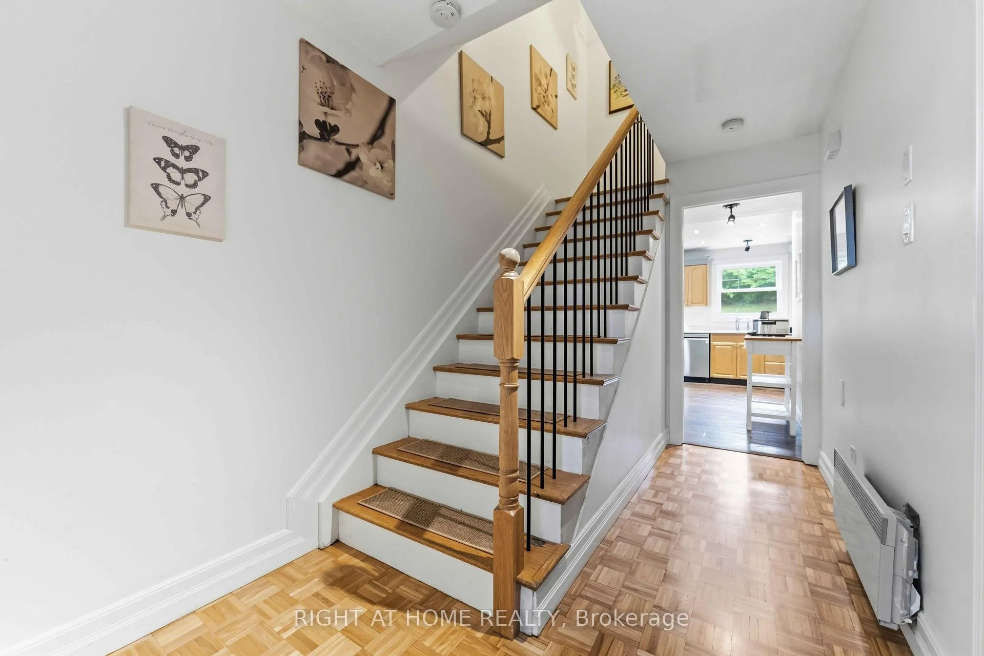 Photo 8 of 73 Hobart Crescent, Ottawa, Sheahan Estates/Trend Village — HOMEH