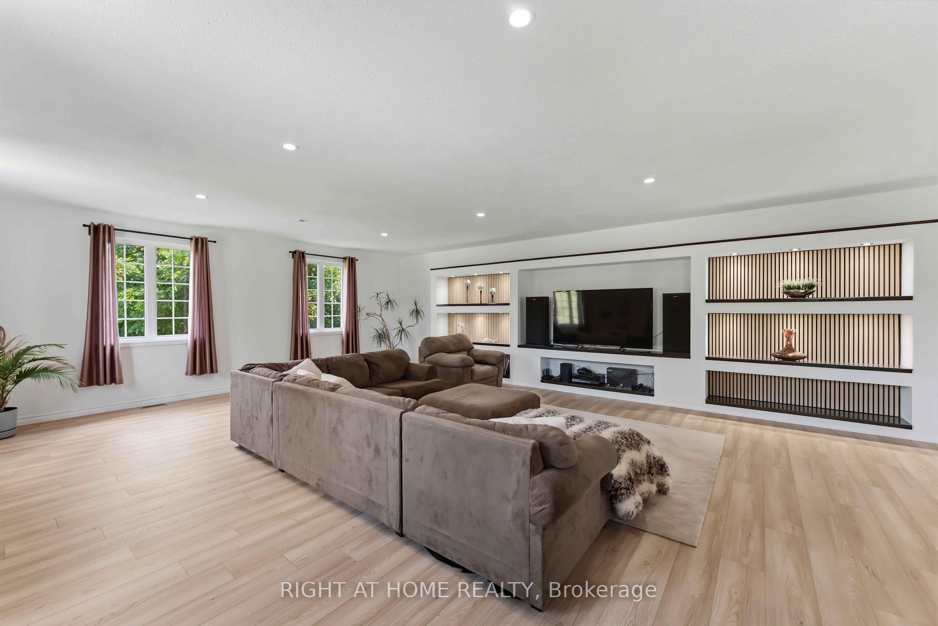 Photo 36 of 1607 Landel Drive, Ottawa, Kanata - Rural Kanata (Central) — HOMEH