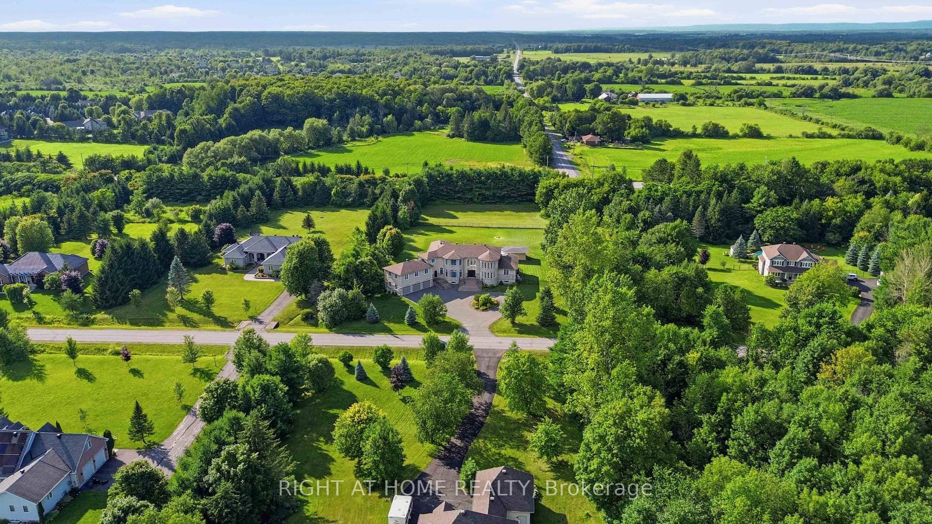 Photo 48 of 1607 Landel Drive, Ottawa, Kanata - Rural Kanata (Central) — HOMEH