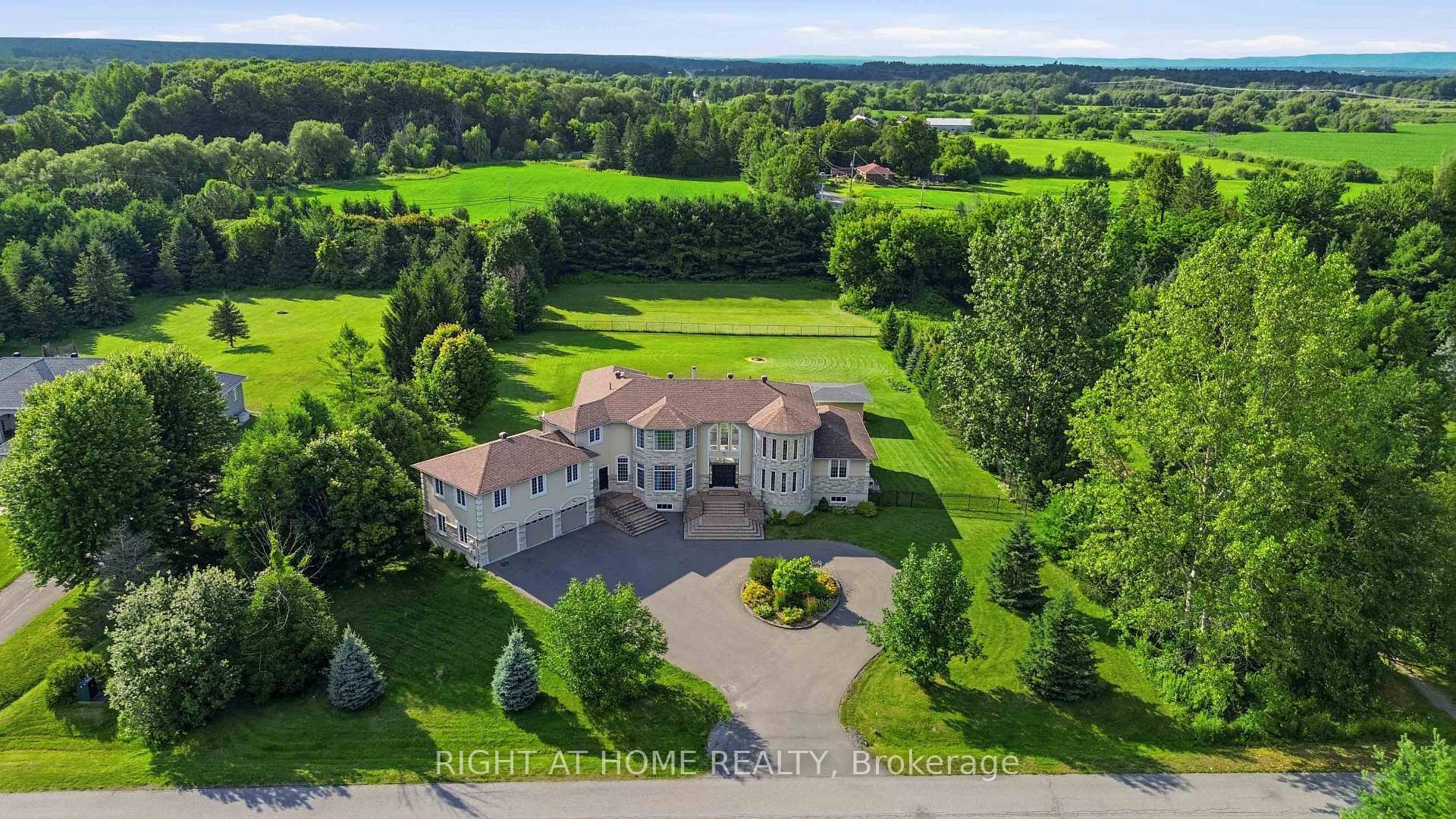Photo 49 of 1607 Landel Drive, Ottawa, Kanata - Rural Kanata (Central) — HOMEH