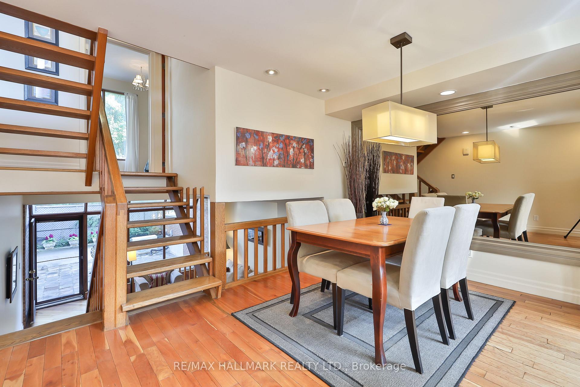 Photo 2 of 30A Bishop Street, Toronto, The Annex — HOMEH